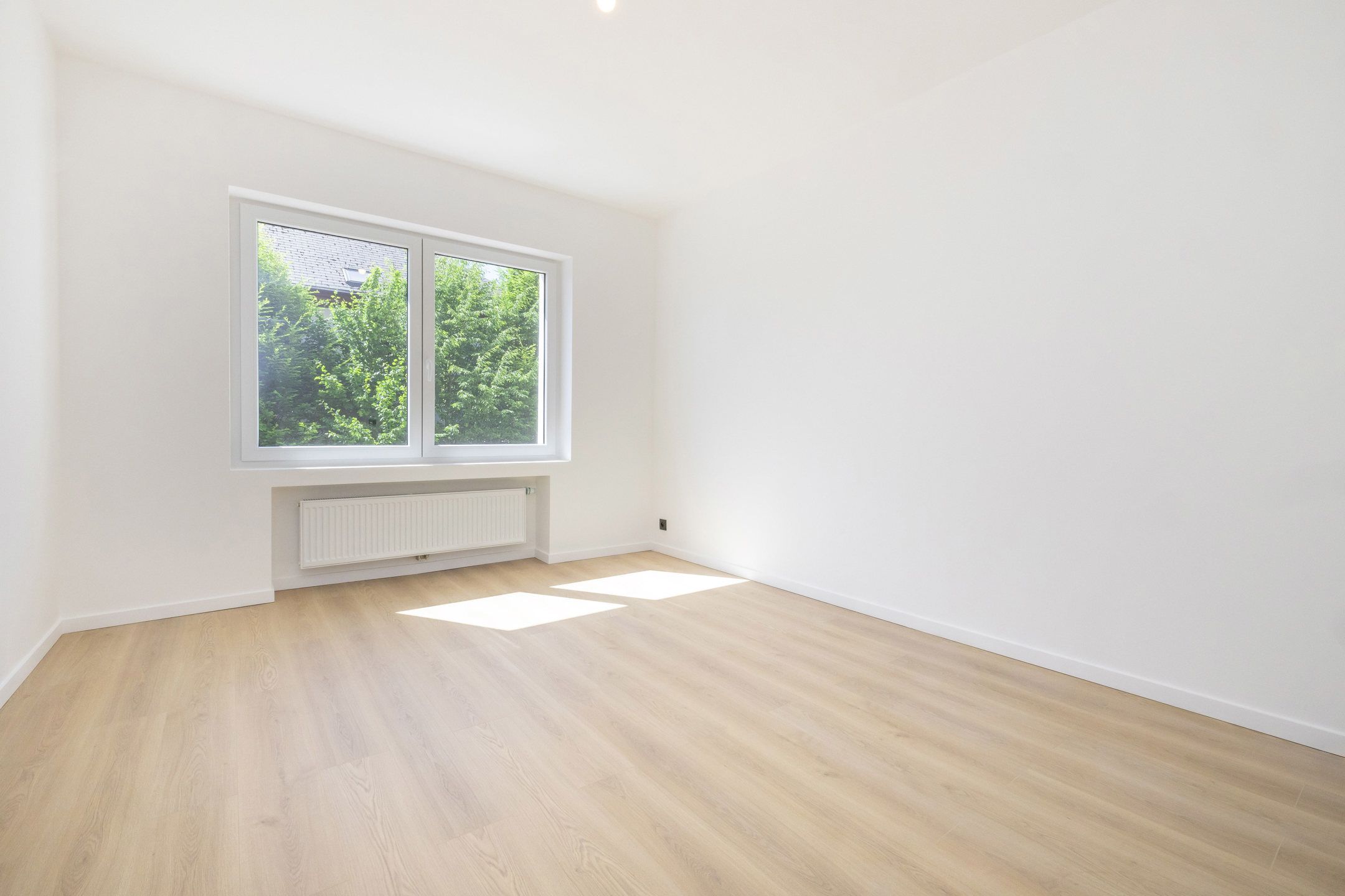 Volledig gerenoveerd appartement - EPC: B- foto 7
