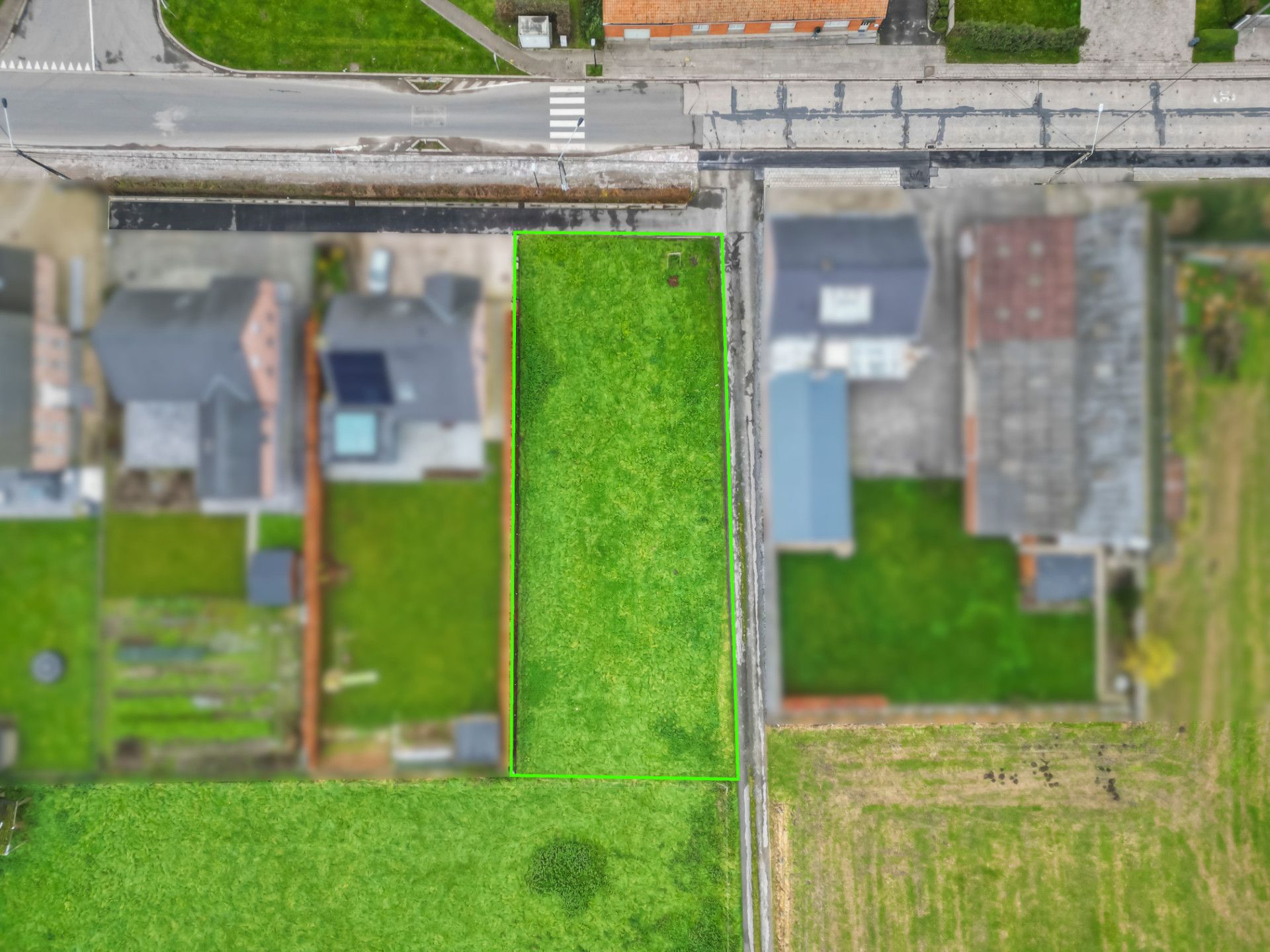 Bouwrijp perceel voor villabouw in het landelijke Hérinnes! foto 2