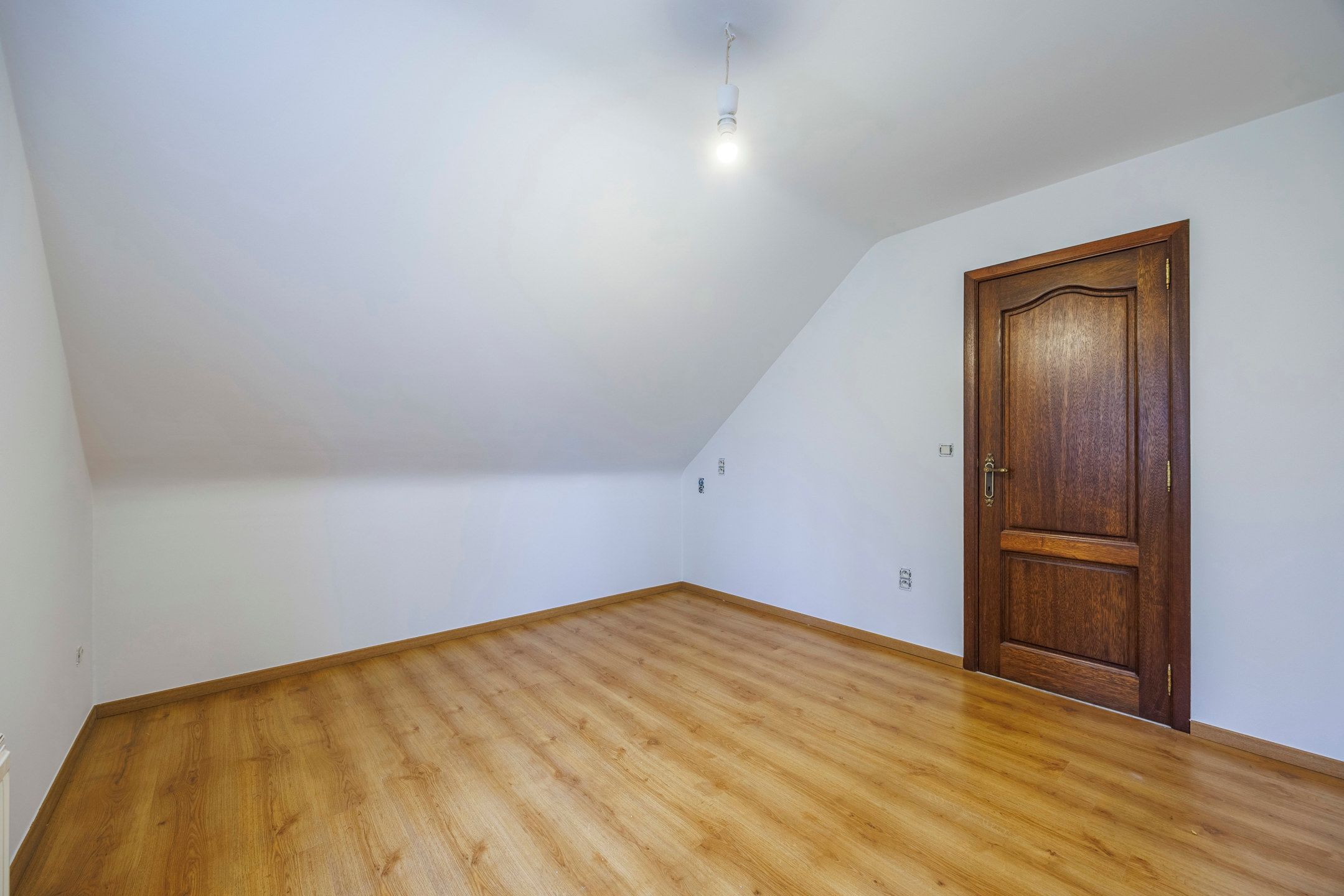 Landelijke, instapklare gezinswoning met 3 slaapkamers foto 15