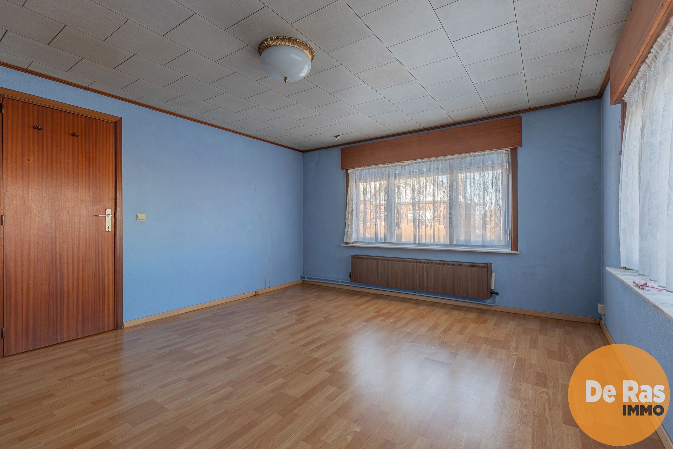 LEDE - Halfopen bebouwing met sterke basis en potentieel foto 11