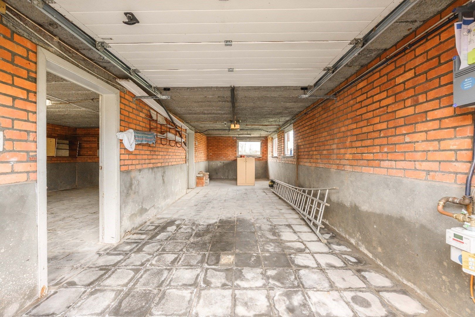 TE RENOVEREN ALLEENSTAANDE WONING OP 827 m² IN HARTJE TIELT foto 12