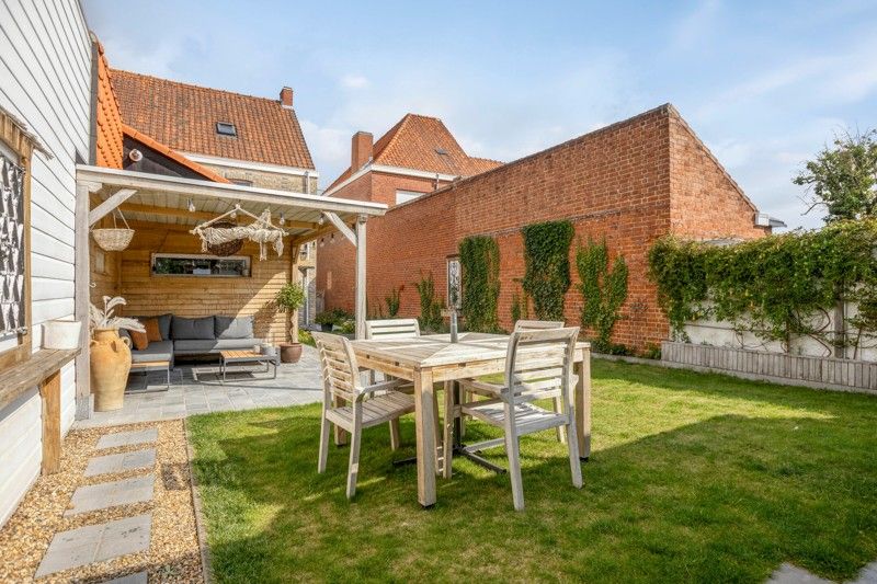 Instapklare halfopen woning met grote tuin en 3 slaapkamers TE KOOP in Meulebeke! foto 27