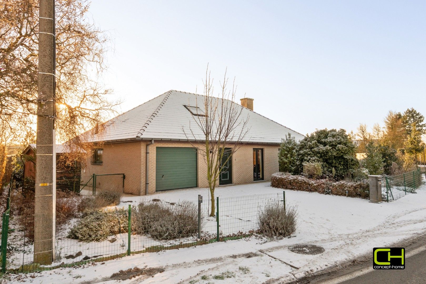 Ruime open bebouwing te koop in Zomergem foto 23