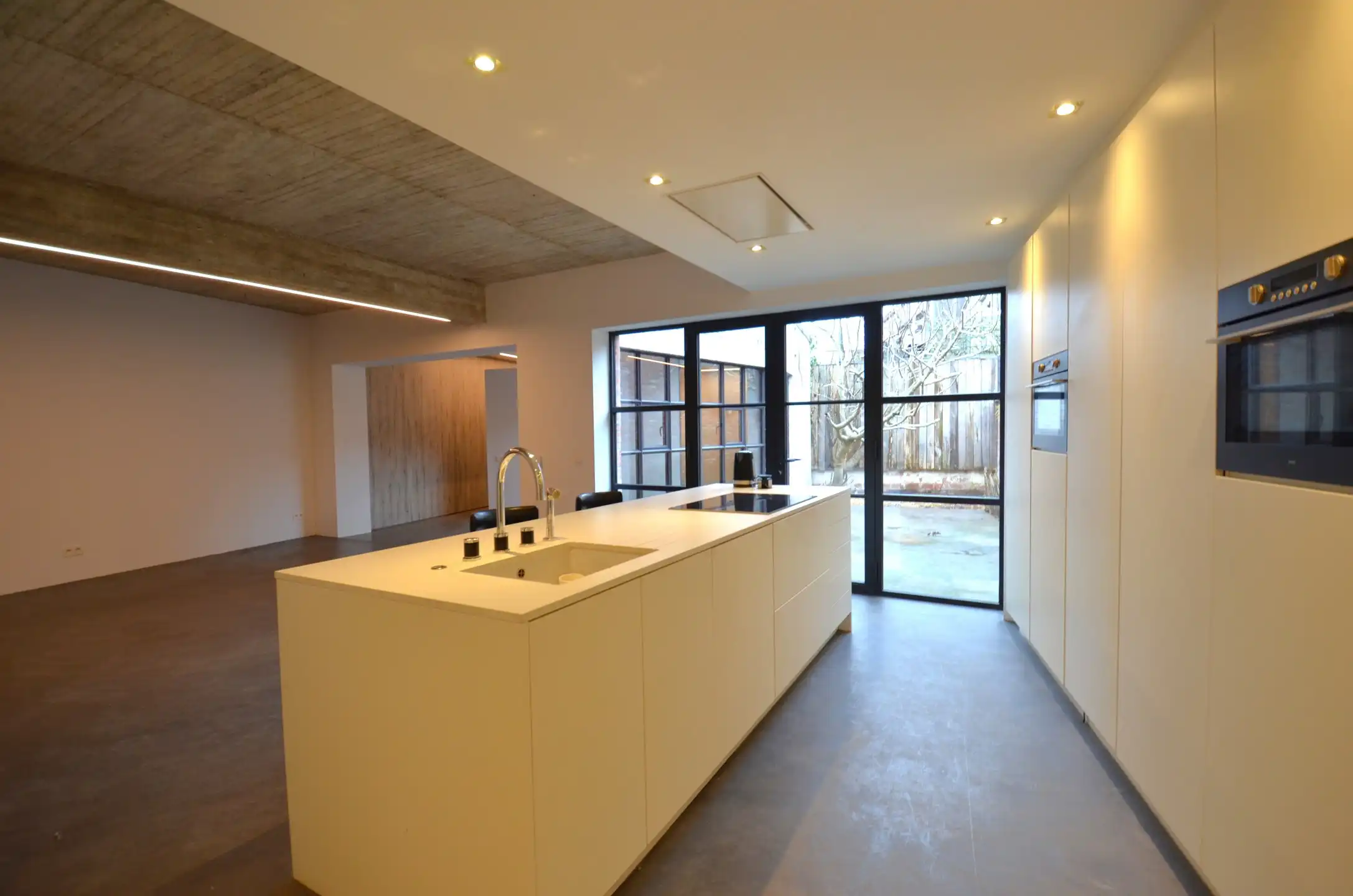 Ruim duplex appartement in centrum Nijlen foto 4