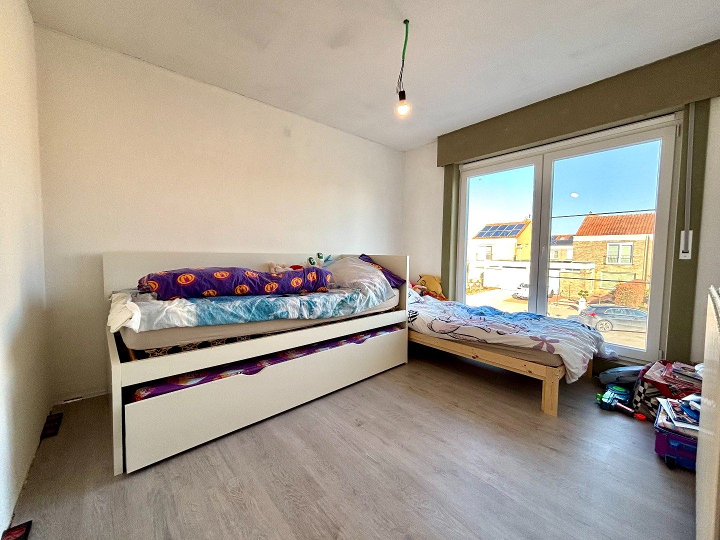 WONING MET INPANDIGE GARAGE, 3SLPKS, GUNSTIG EPC EN ACHTERUITWEG VOOR FIETSEN foto 6