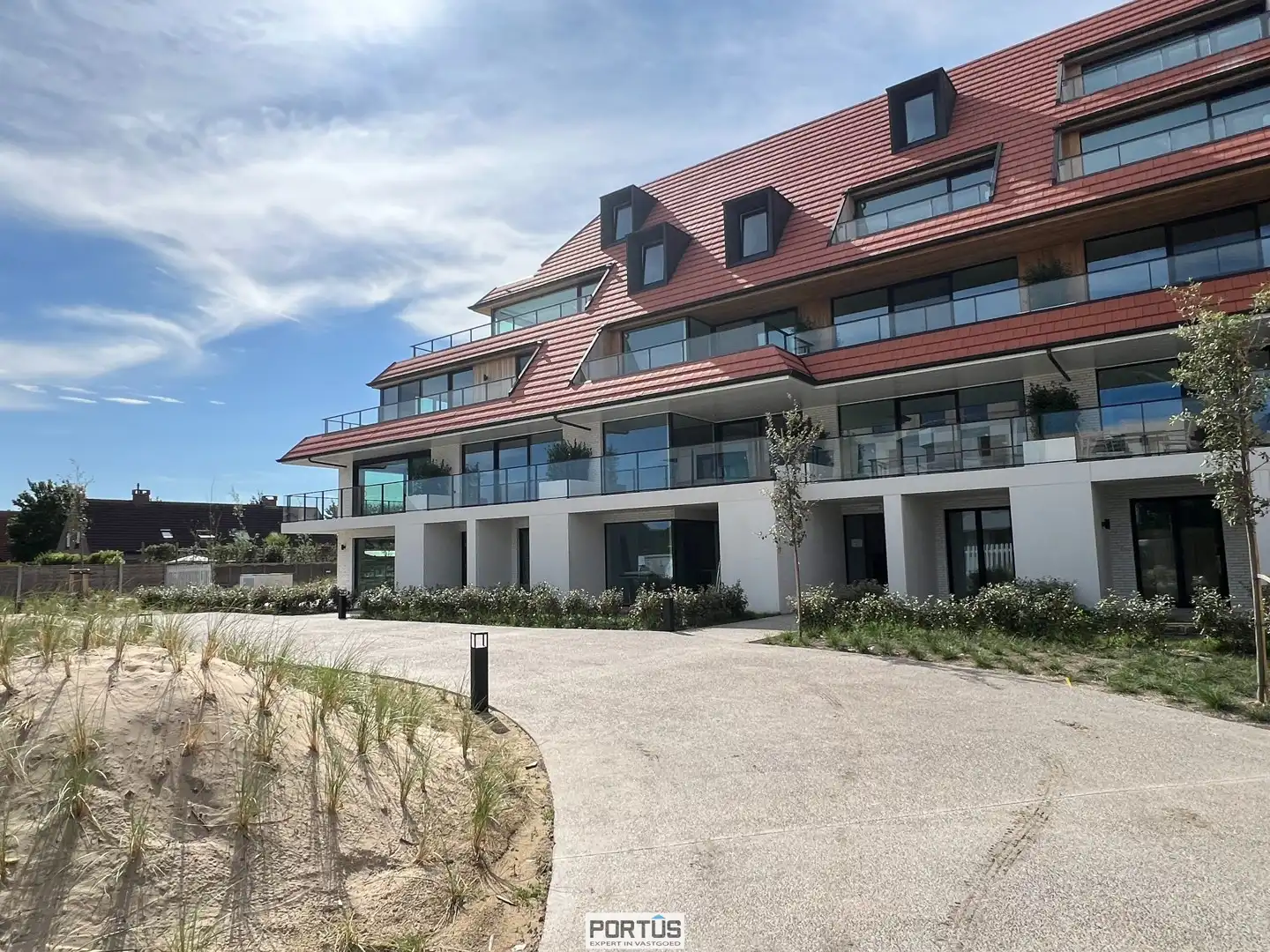 Instapklaar nieuwbouwappartement te koop met 1 slaapkamer in Residentie Portanic te Nieuwpoort foto 9