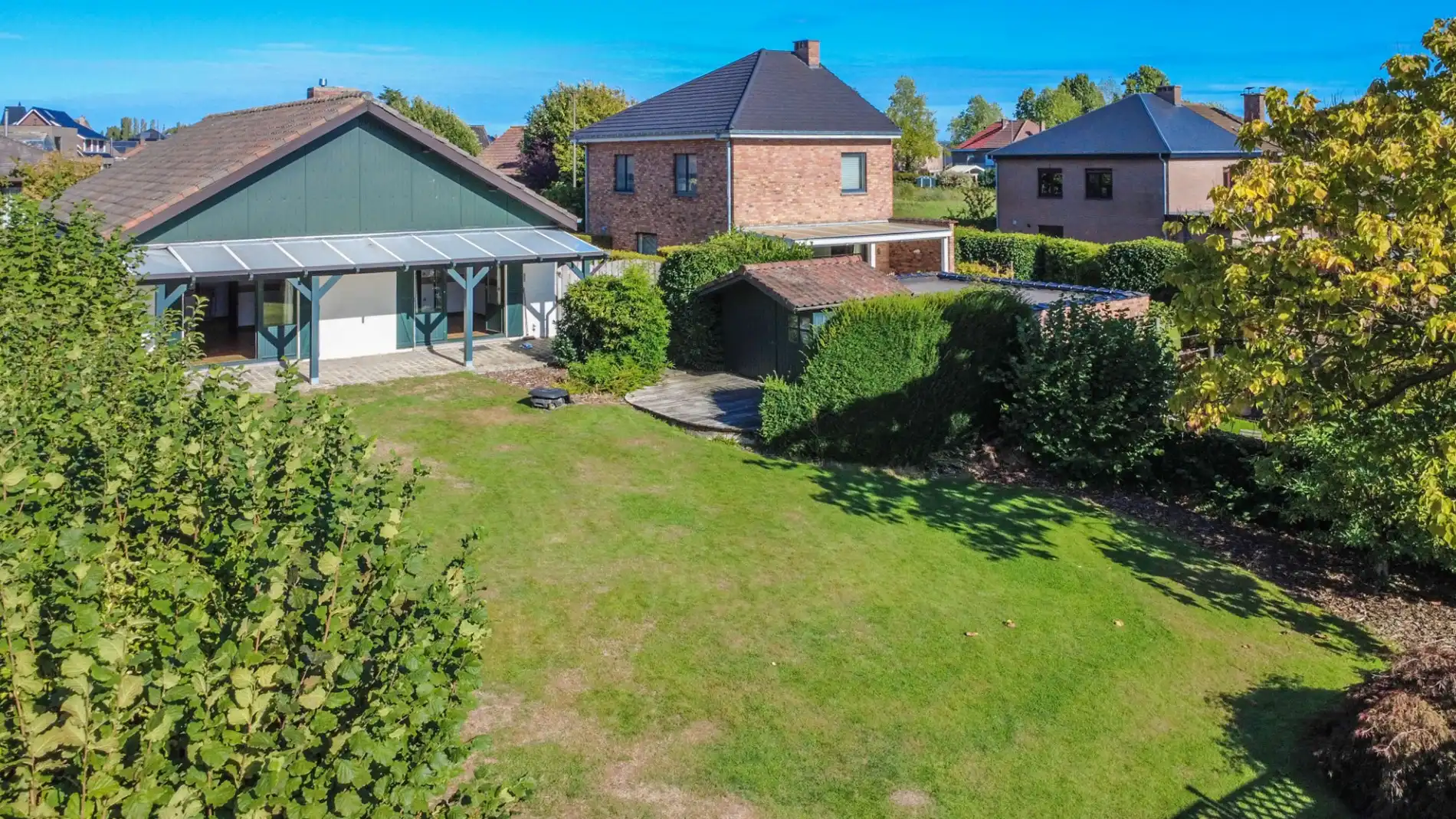 LICHTRIJKE OPEN BEBOUWING MET 3 SLP, GARAGE & ZUID-TUIN foto 4