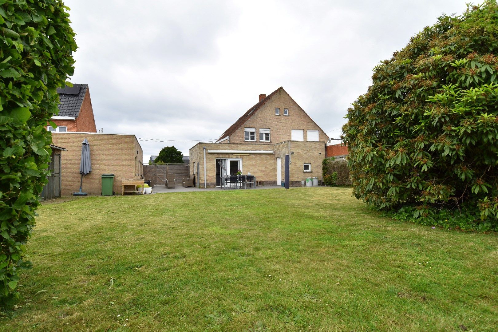 Halfopen bebouwing met 3 slaapkamers, tuin en garage te koop in doodlopende straat te Wevelgem foto 19