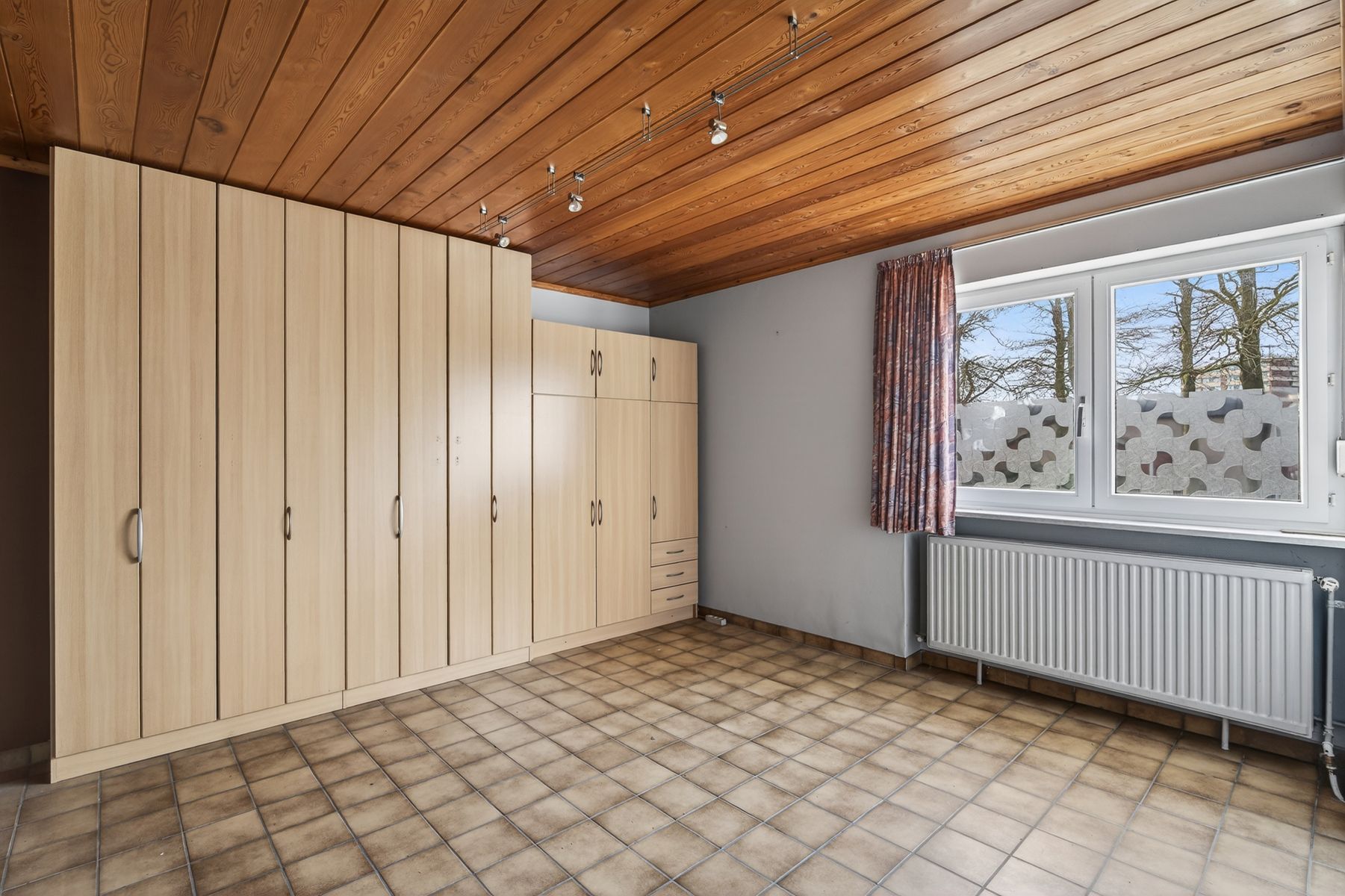 Woning met tuin, bijgebouw & carport in groen Sint-Michiels foto 14