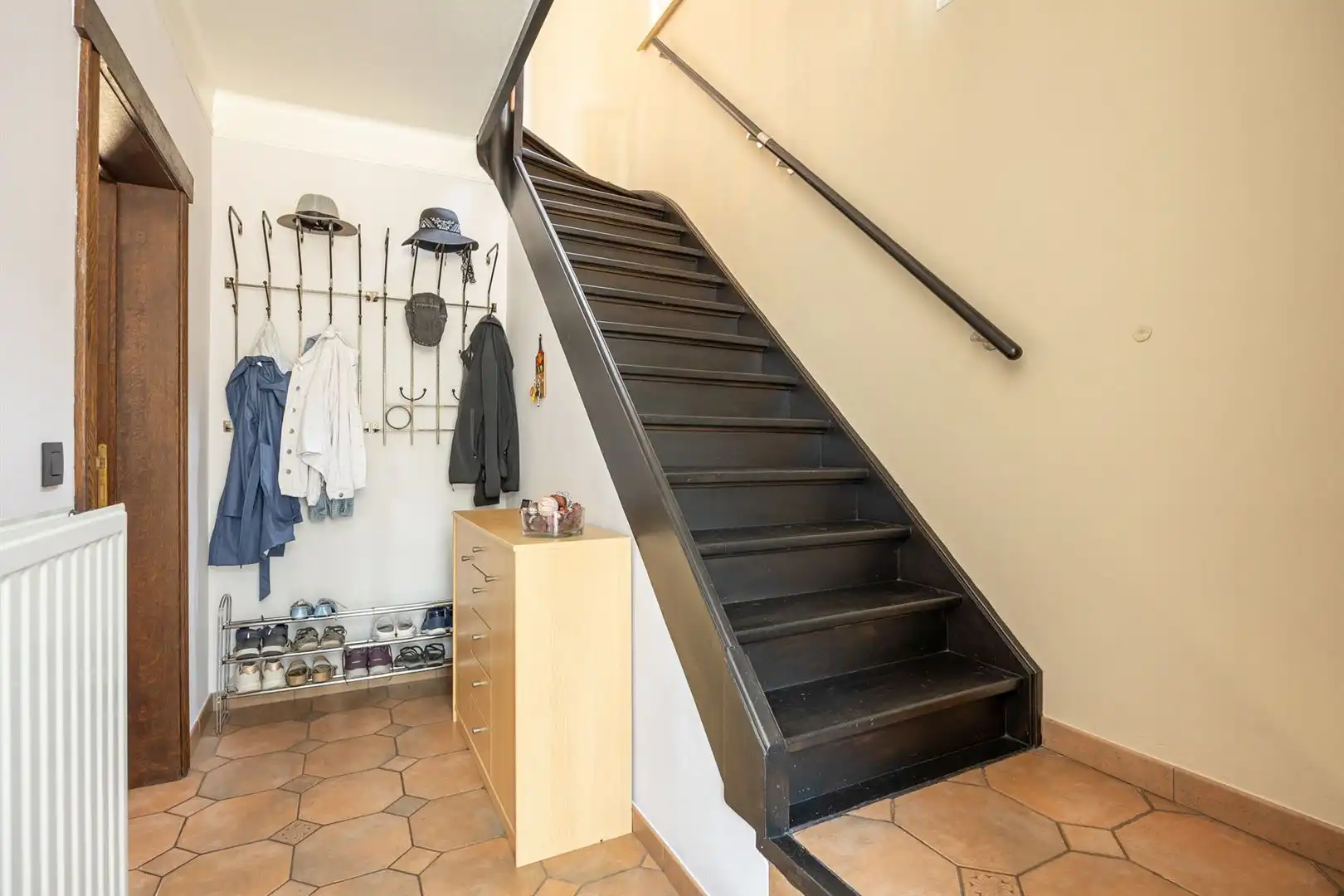 Instapklare halfopen woning in kindvriendelijke woonwijk. foto 13