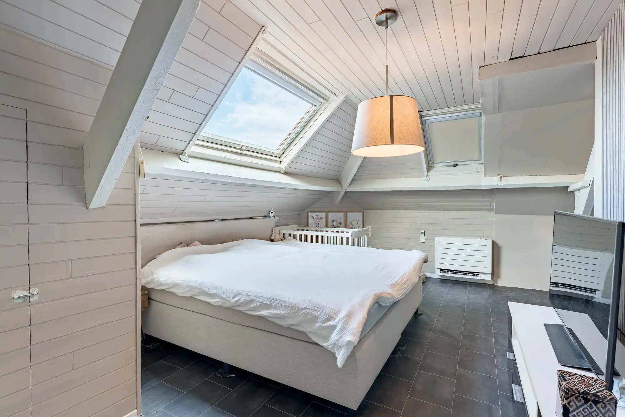 Huis met energieklasse E, 2 badkamers, garage, tuin en 185m² woonoppervlakte foto 15