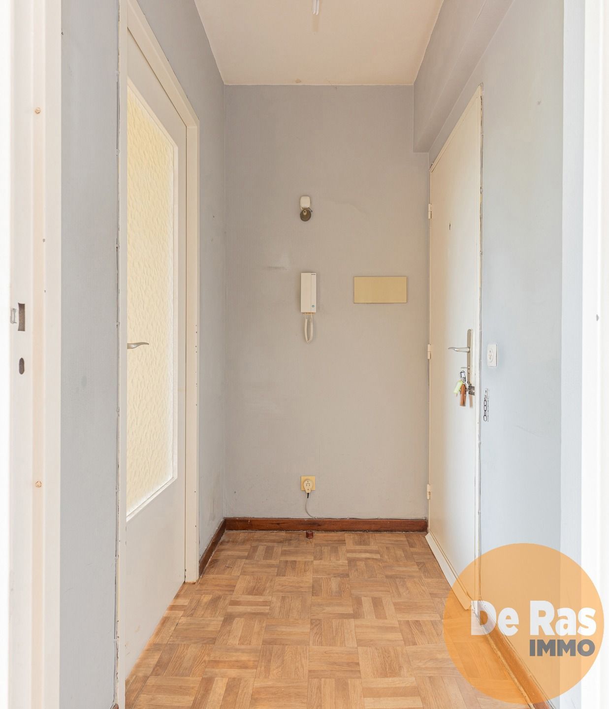 AALST - Betaalbaar appartement met 2 slaapkamers en terras! foto 11