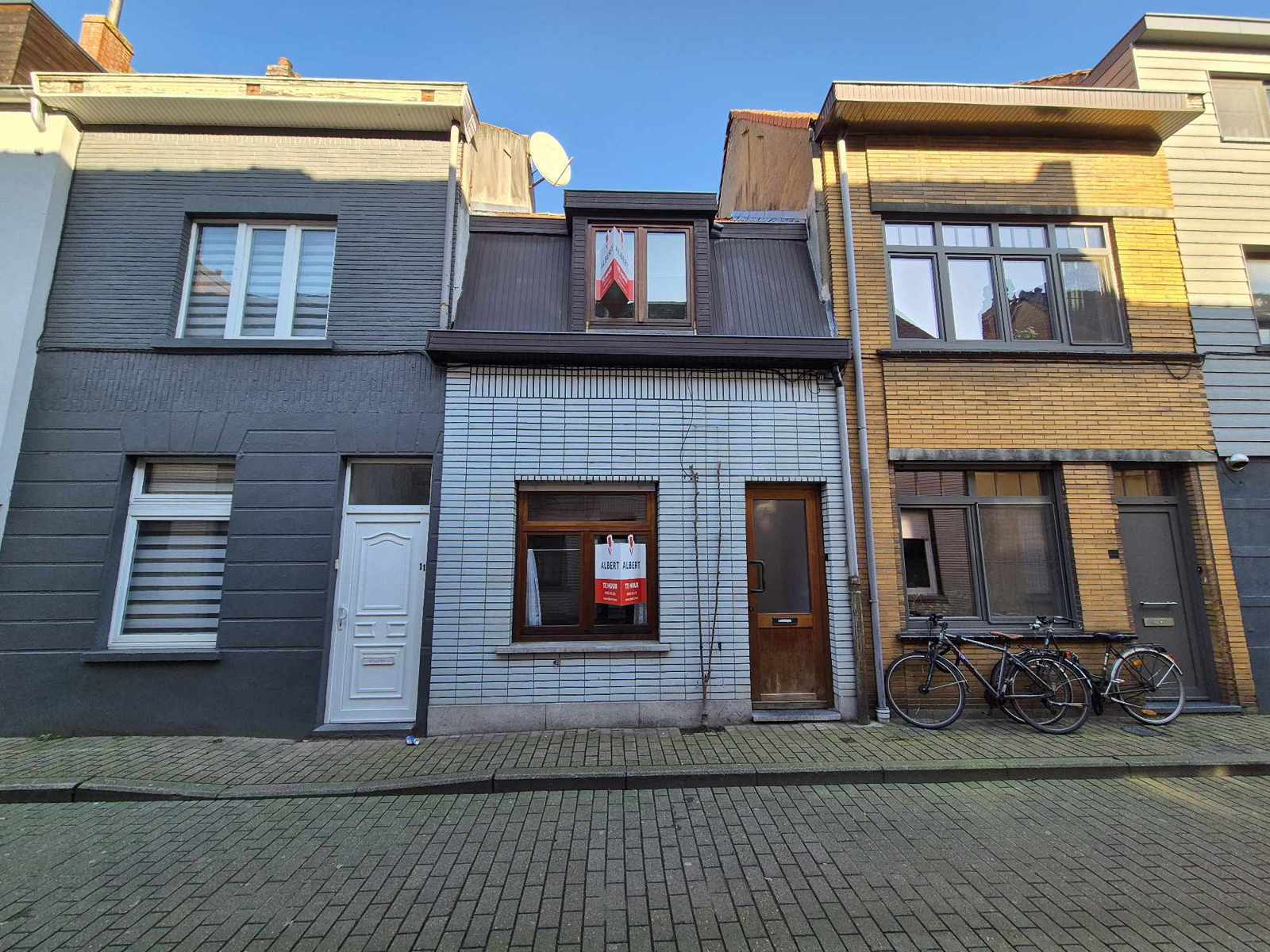 Instapklare woning met 2 slaapkamers foto {{pictureIndex}}