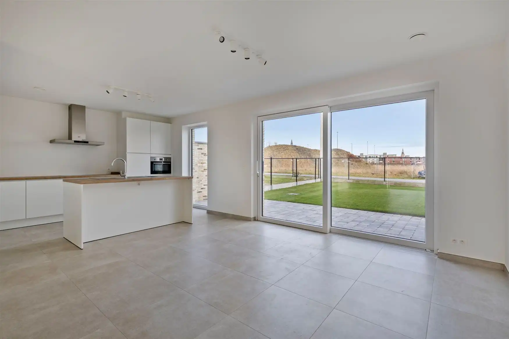 Nieuwbouwwoning foto 3