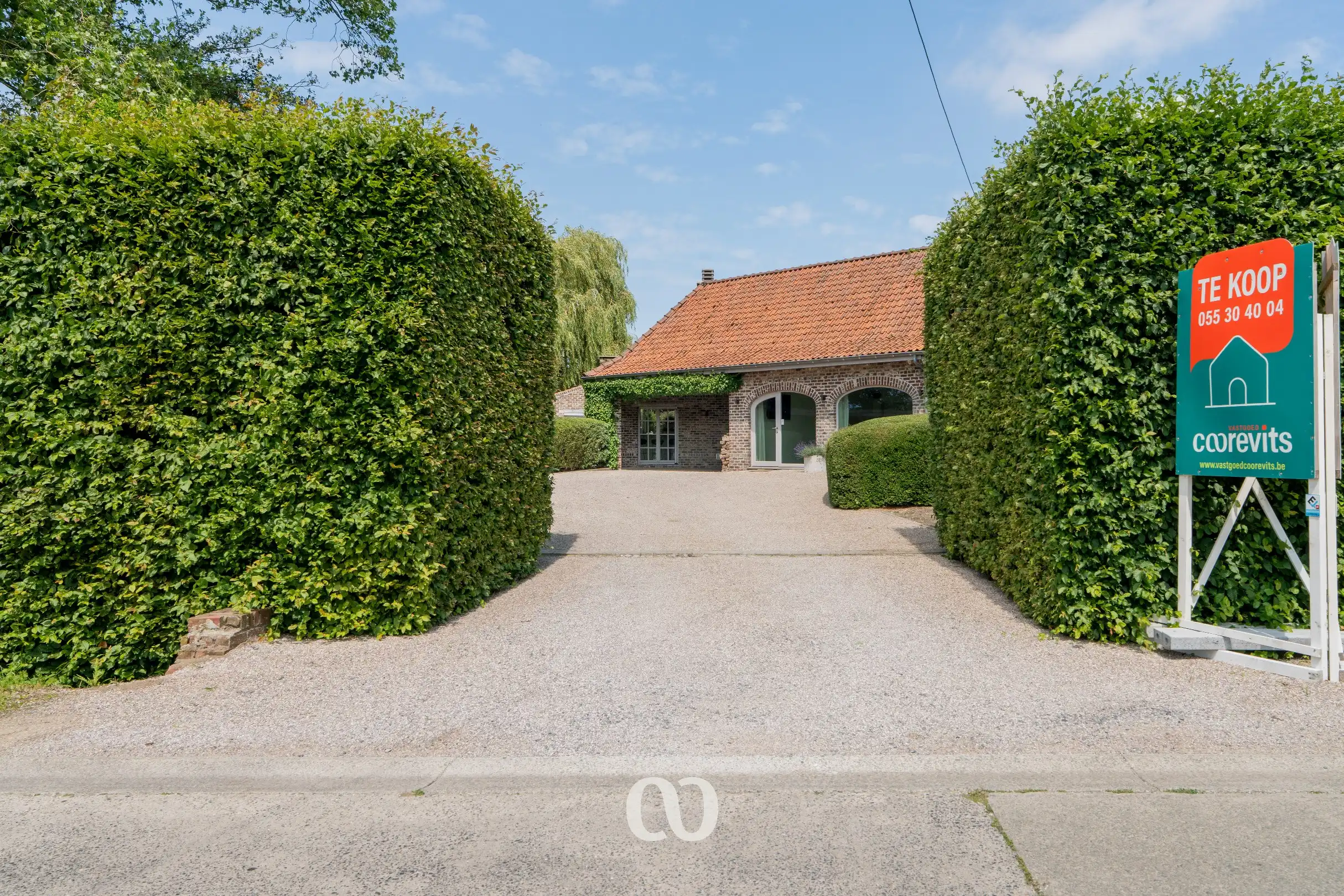 Unieke landelijke hoeve met zwembad en volledige privacy  foto 36