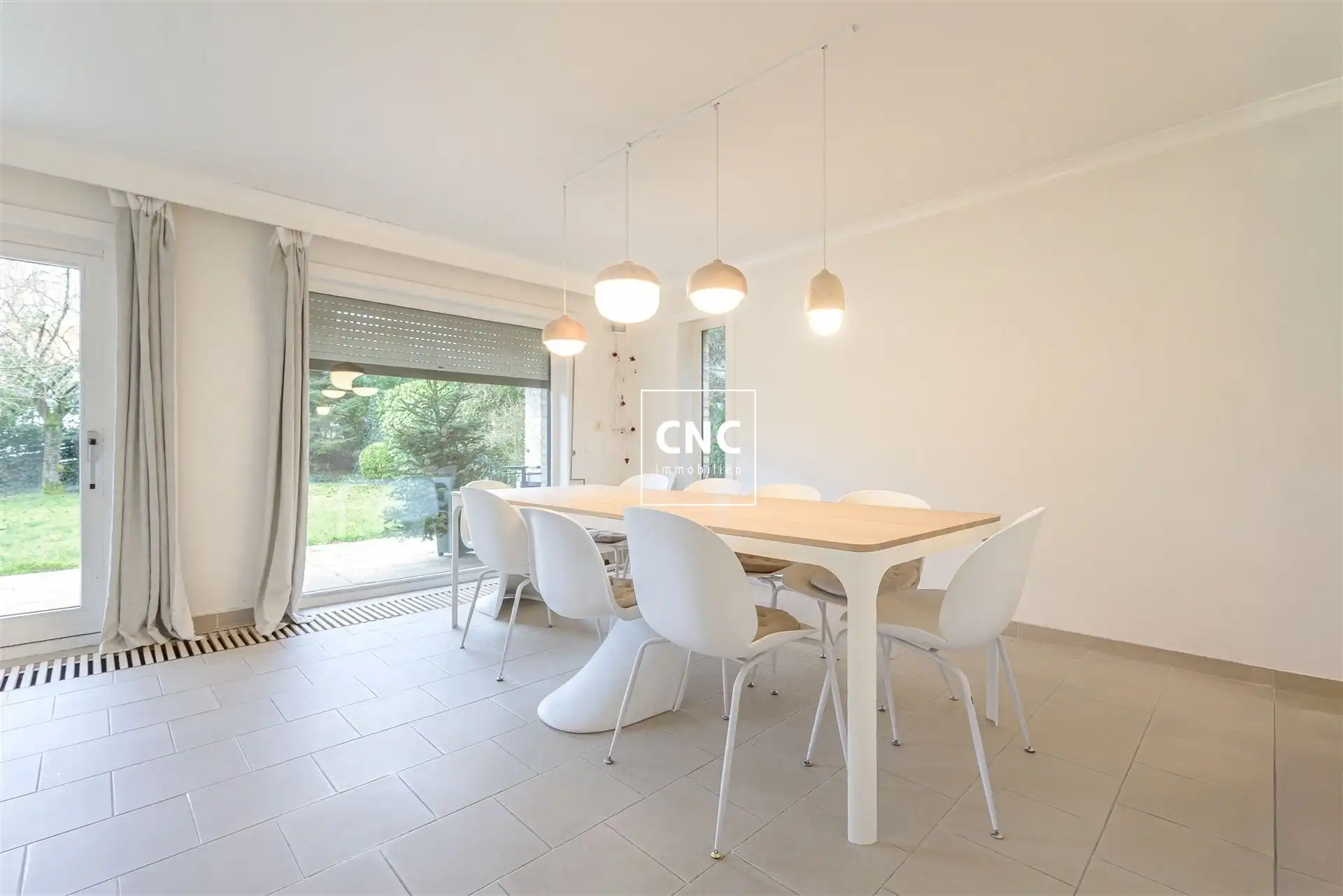 Alleenstaande villa met zuidgerichte tuin in de Oosthoek foto 4