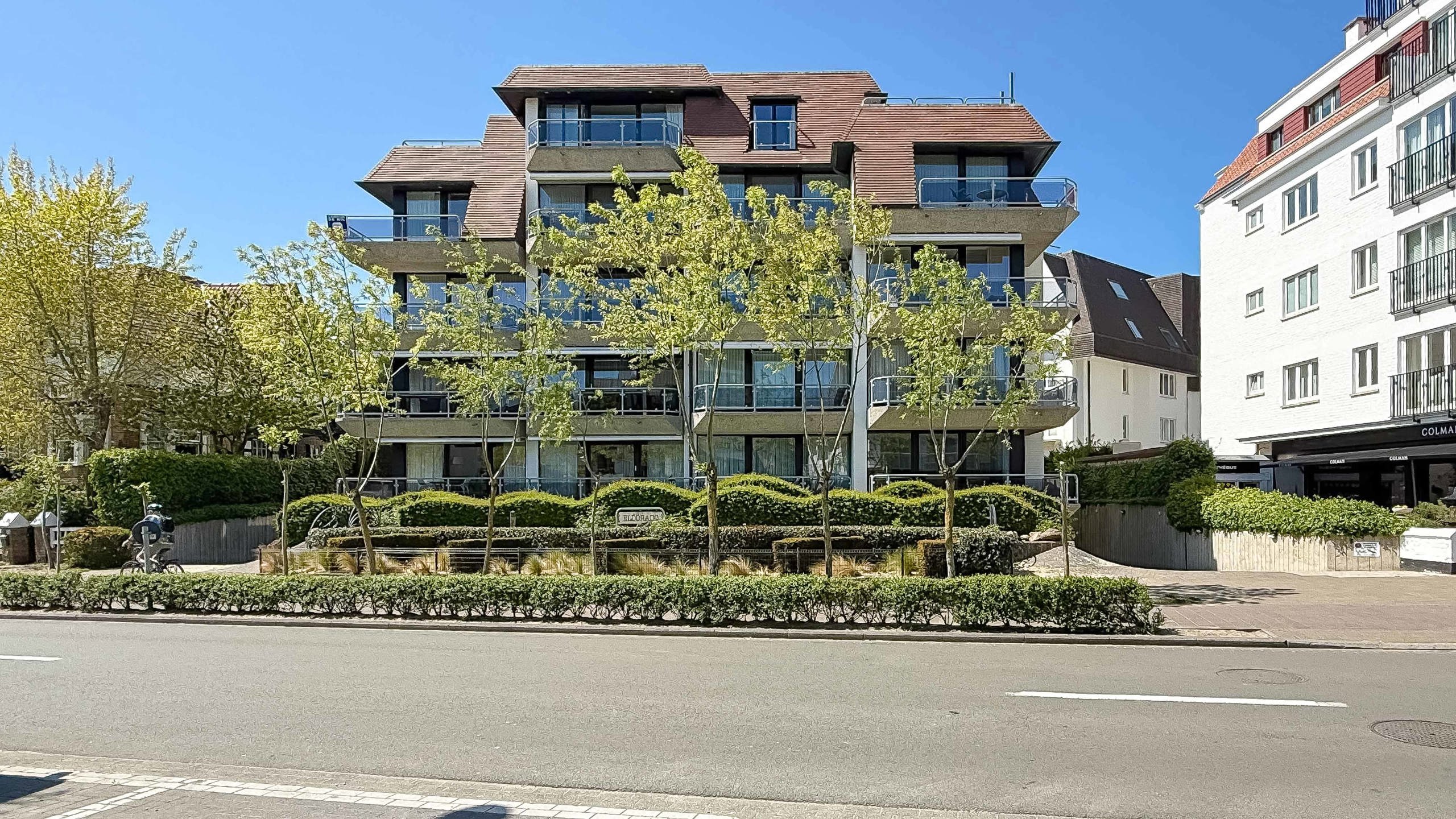 Hoekappartement met mooi terras, nabij het Albertplein... foto 2