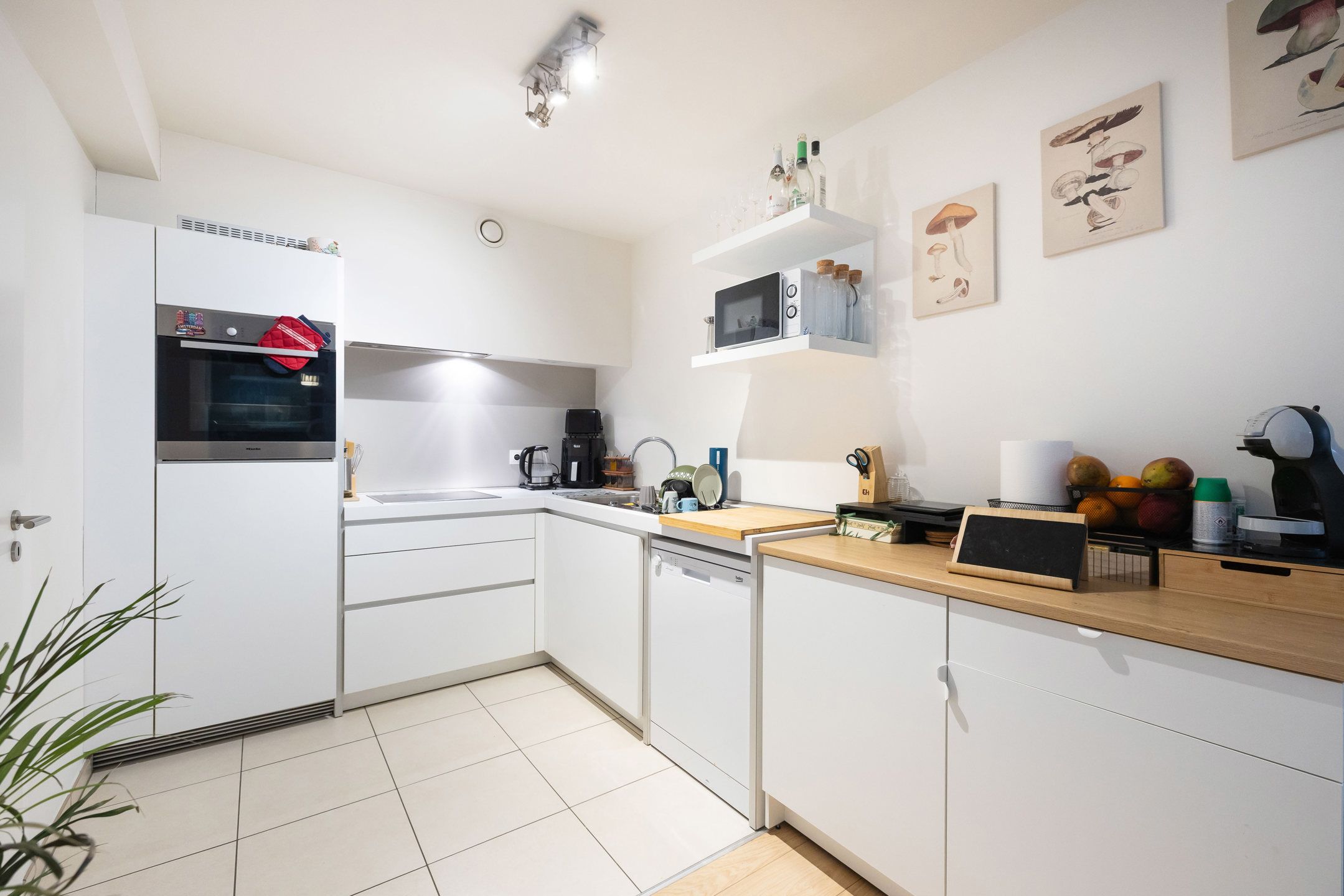 Appartement met 1 slaapkamer + kelder foto 2