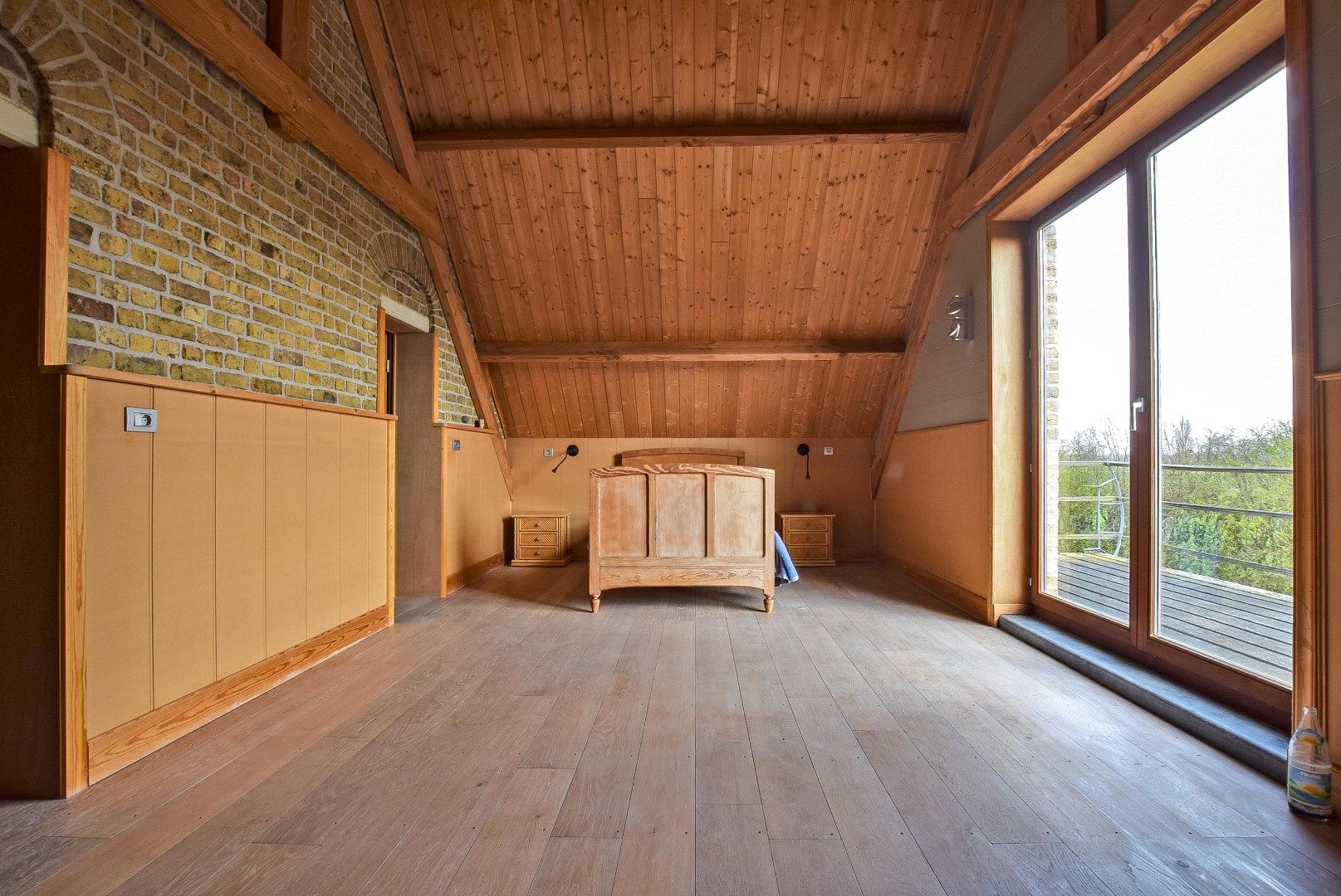 Uniek gelegen landhuis op 4334 m² gelegen te Diksmuide. foto 12