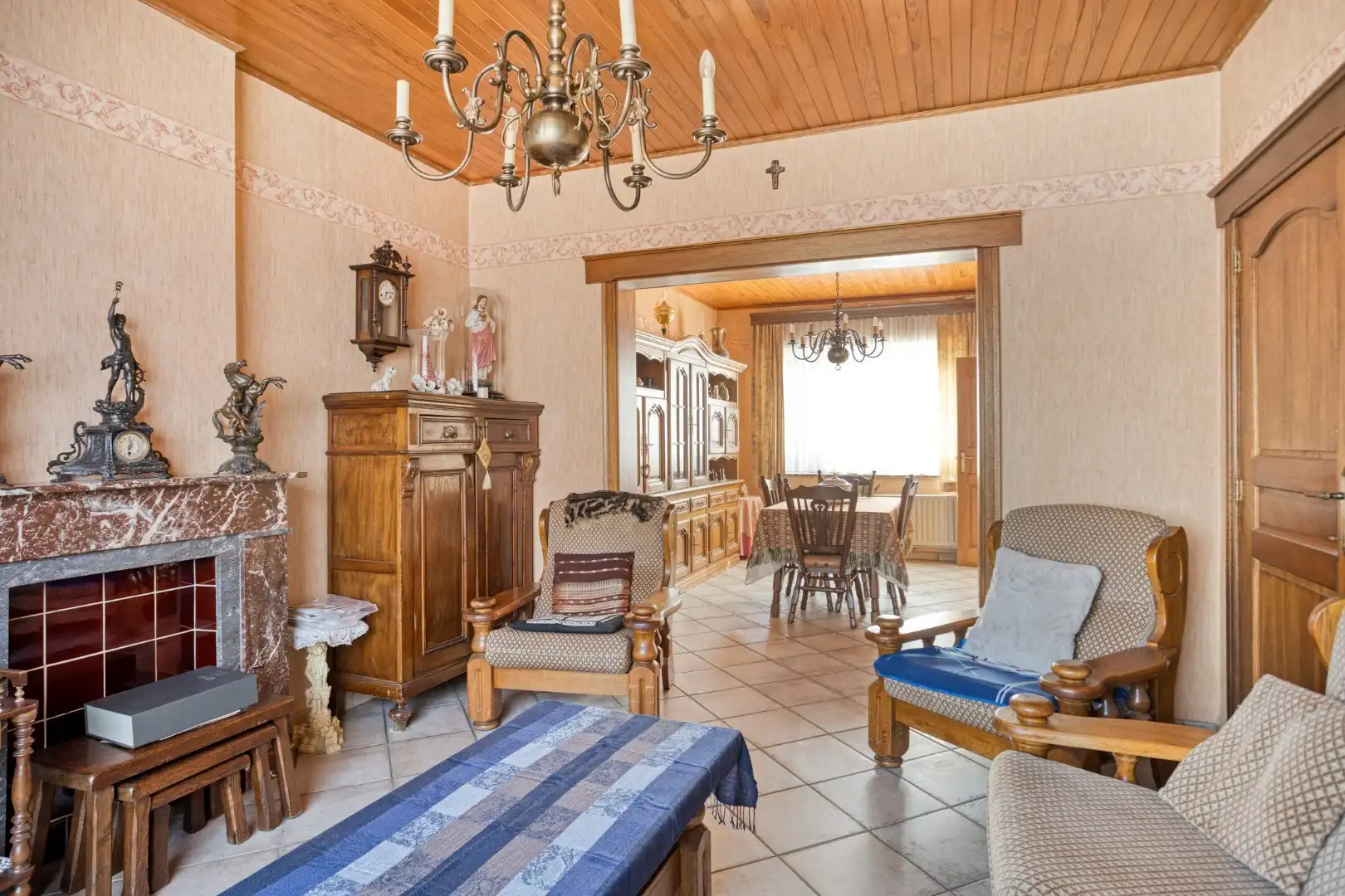 Woning met diepe tuin, garage en vernieuwd geïsoleerd dak, centrum Borgloon foto 6