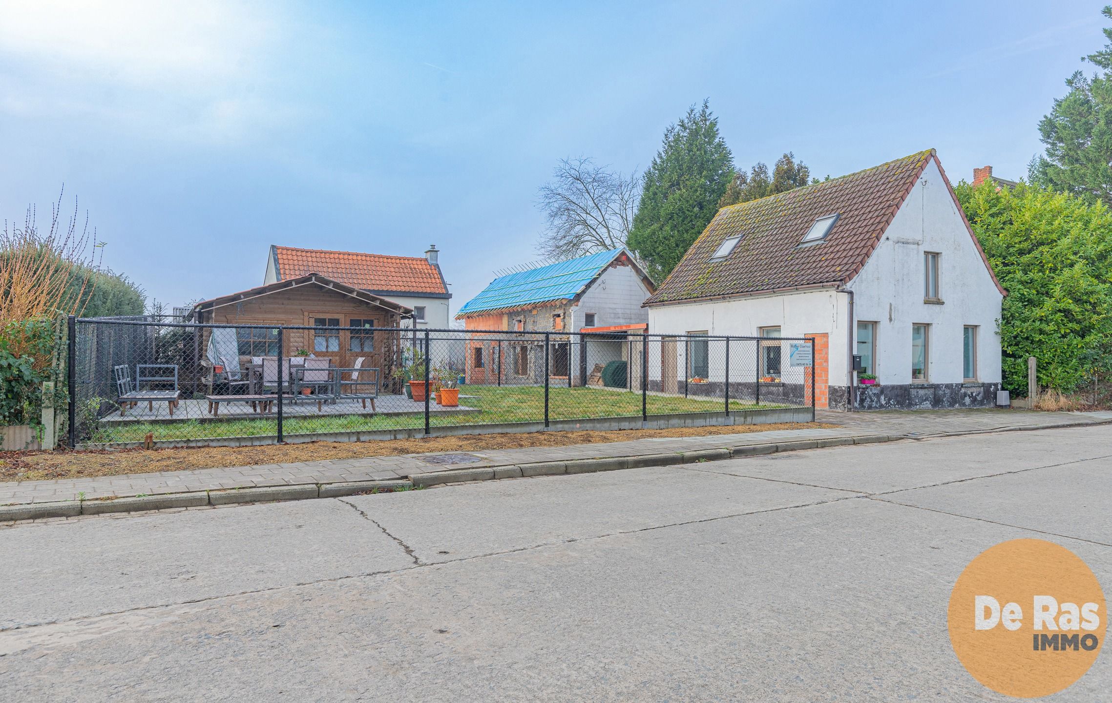 Hoofdfoto van de publicatie: OORDEGEM - Instapklare woning met 2 kamers op leuke locatie