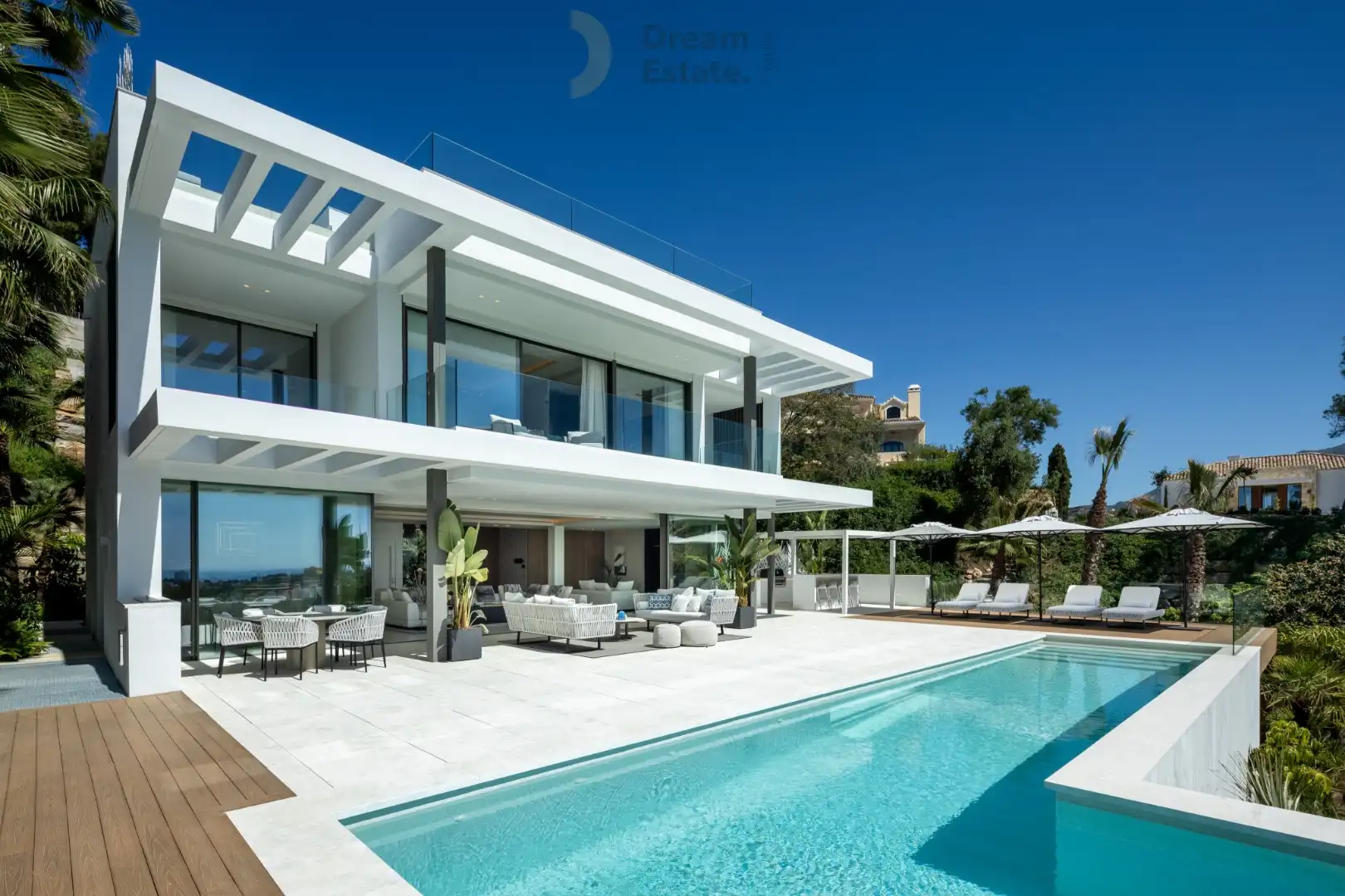 Moderne villa met indrukwekkende voorzieningen te La Quinta, Marbella foto 3