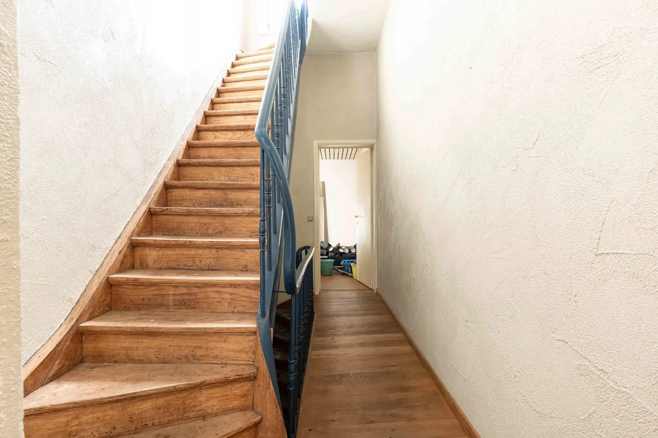 Karaktervol handelspand met duplex op toplocatie foto 9