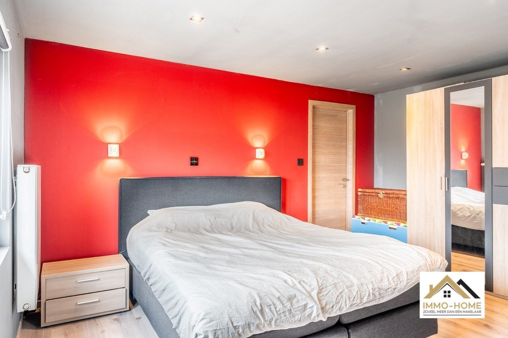 Ruime gerenoveerde woning met ruime grond!  foto 15