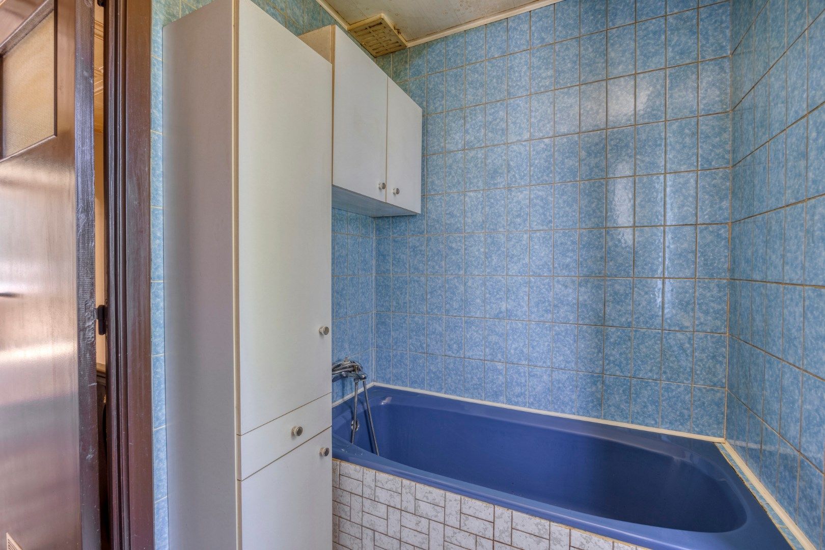 GEZINSWONING MET 4 SLAAPKAMERS EN INPANDING GARAGE TE LANAKEN ! foto 25