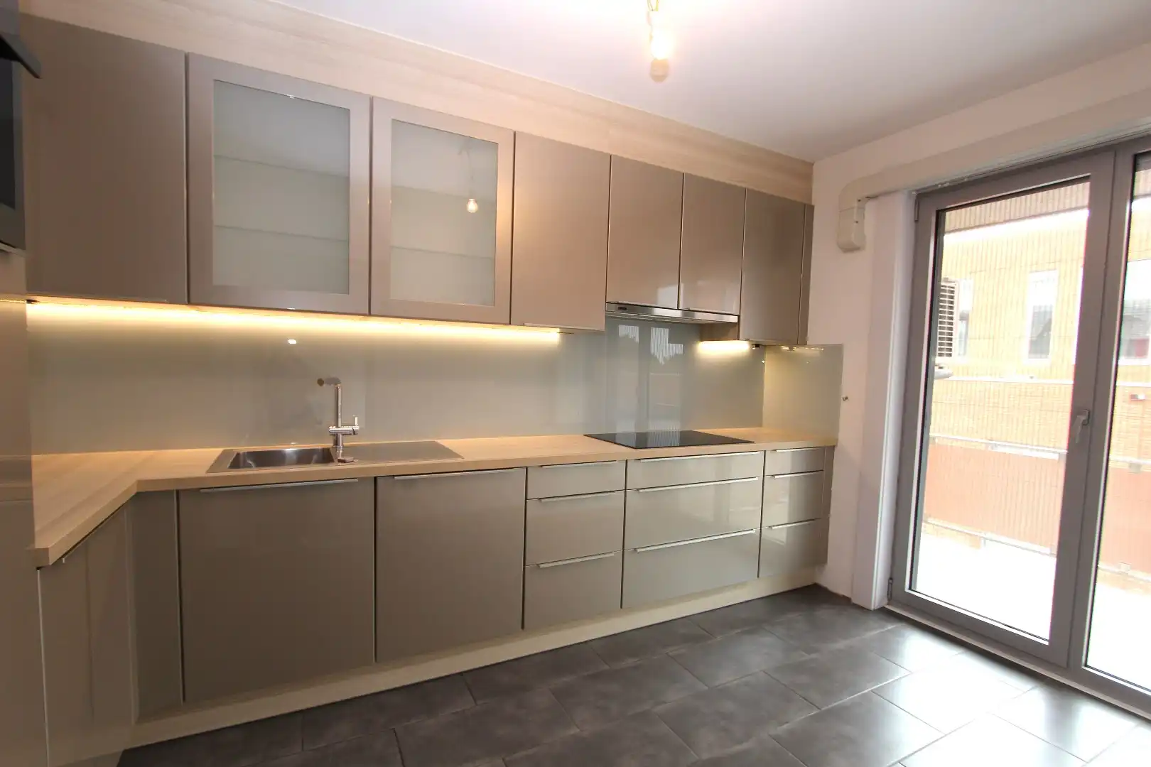 Prachtig appartement met garage vlakbij het stadscentrum van Tongeren foto 4