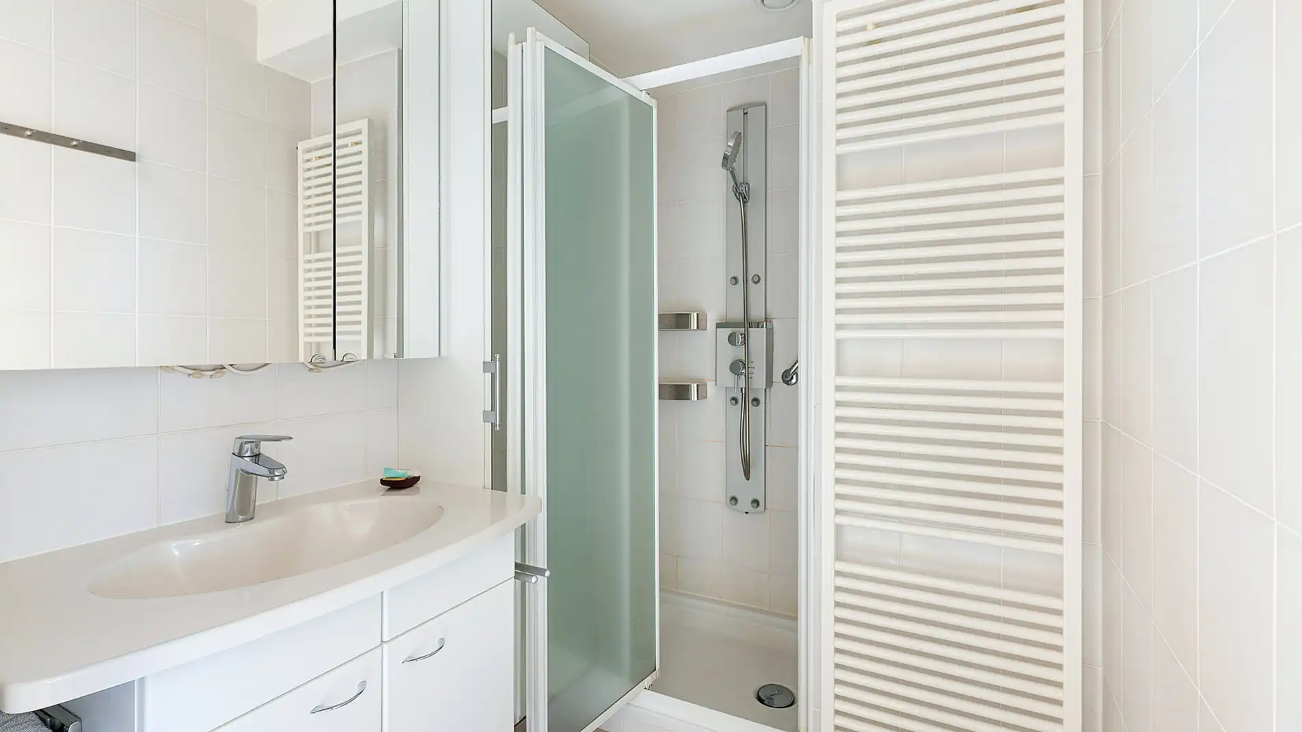 Penthouse met ruime terrassen nabij het strand te koop foto 19