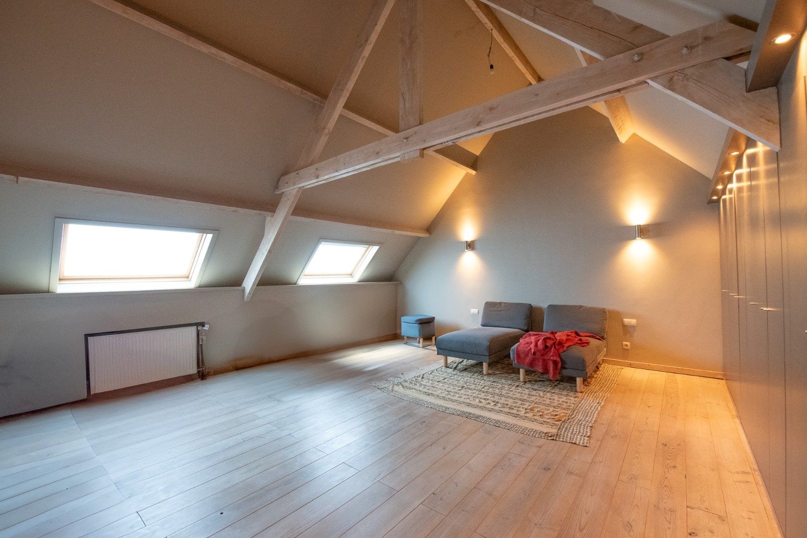 Prachtig, ruim appartement met 3 slaapkamers en garage in centrum Wakken foto 15
