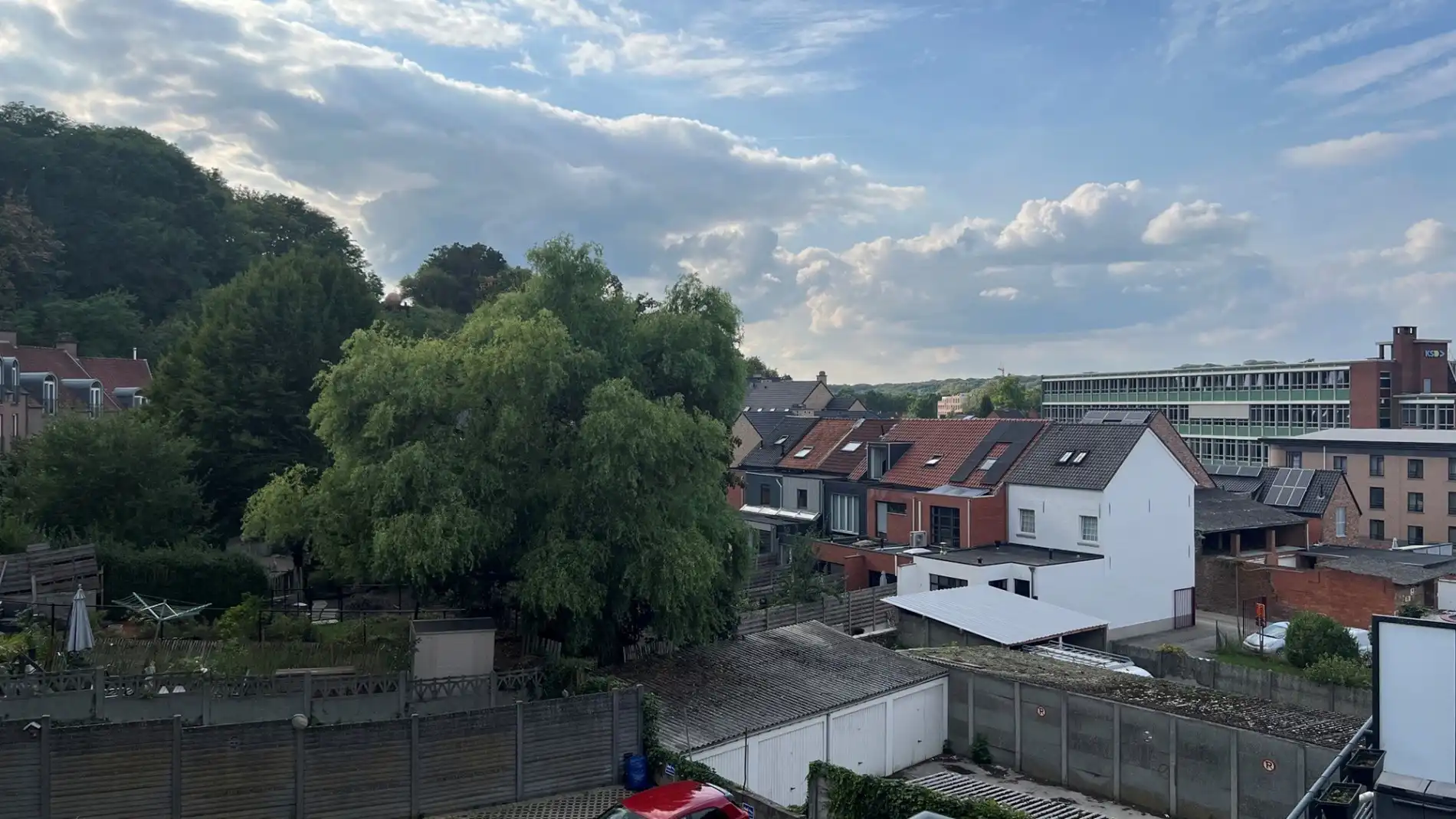 Ruim Dakappartement : 1 slpk, terras, garage foto 4