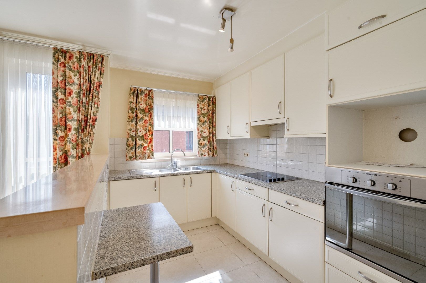 Appartement gelegen aan de voet van de Ooidonkdreef foto 9
