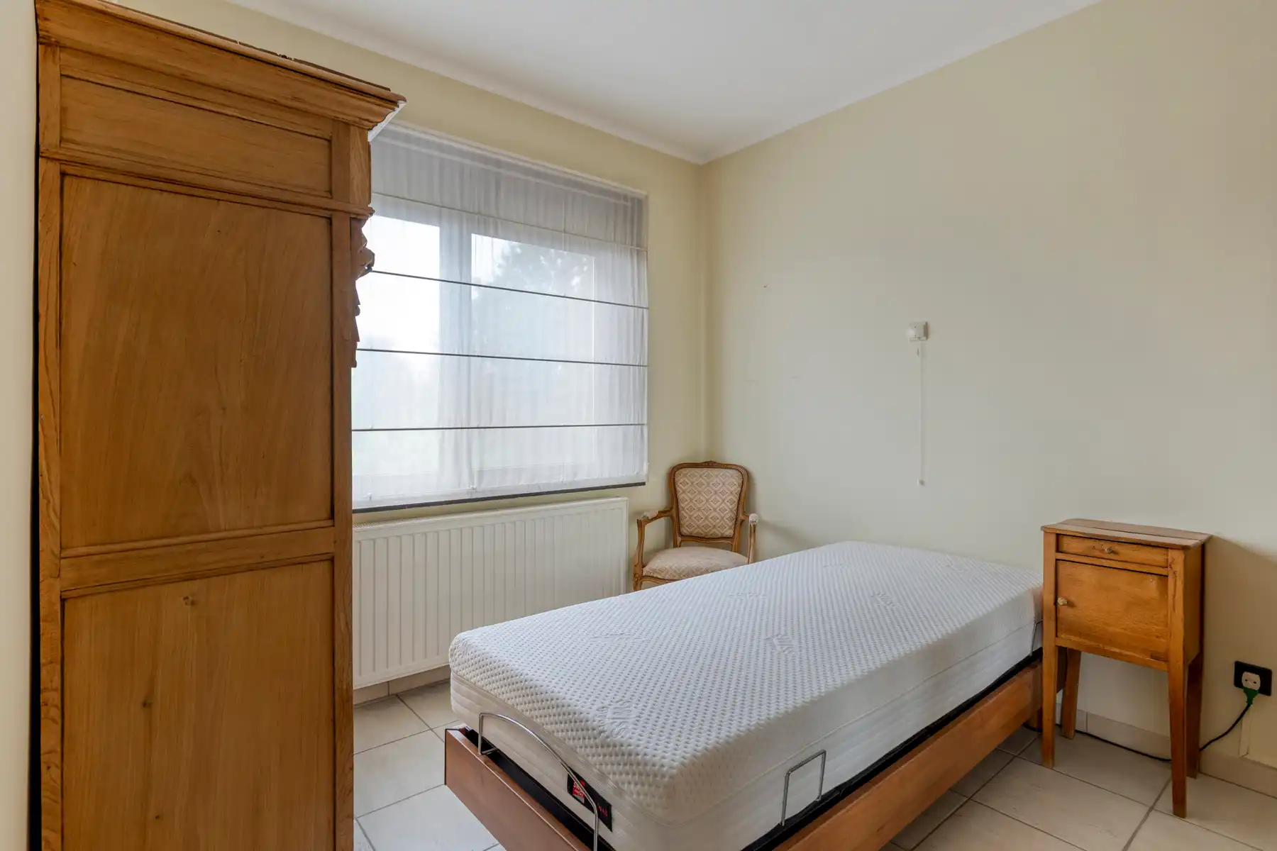 Eengezinswoning met 4 slaapkamers, 2 badkamers en tuin foto 15