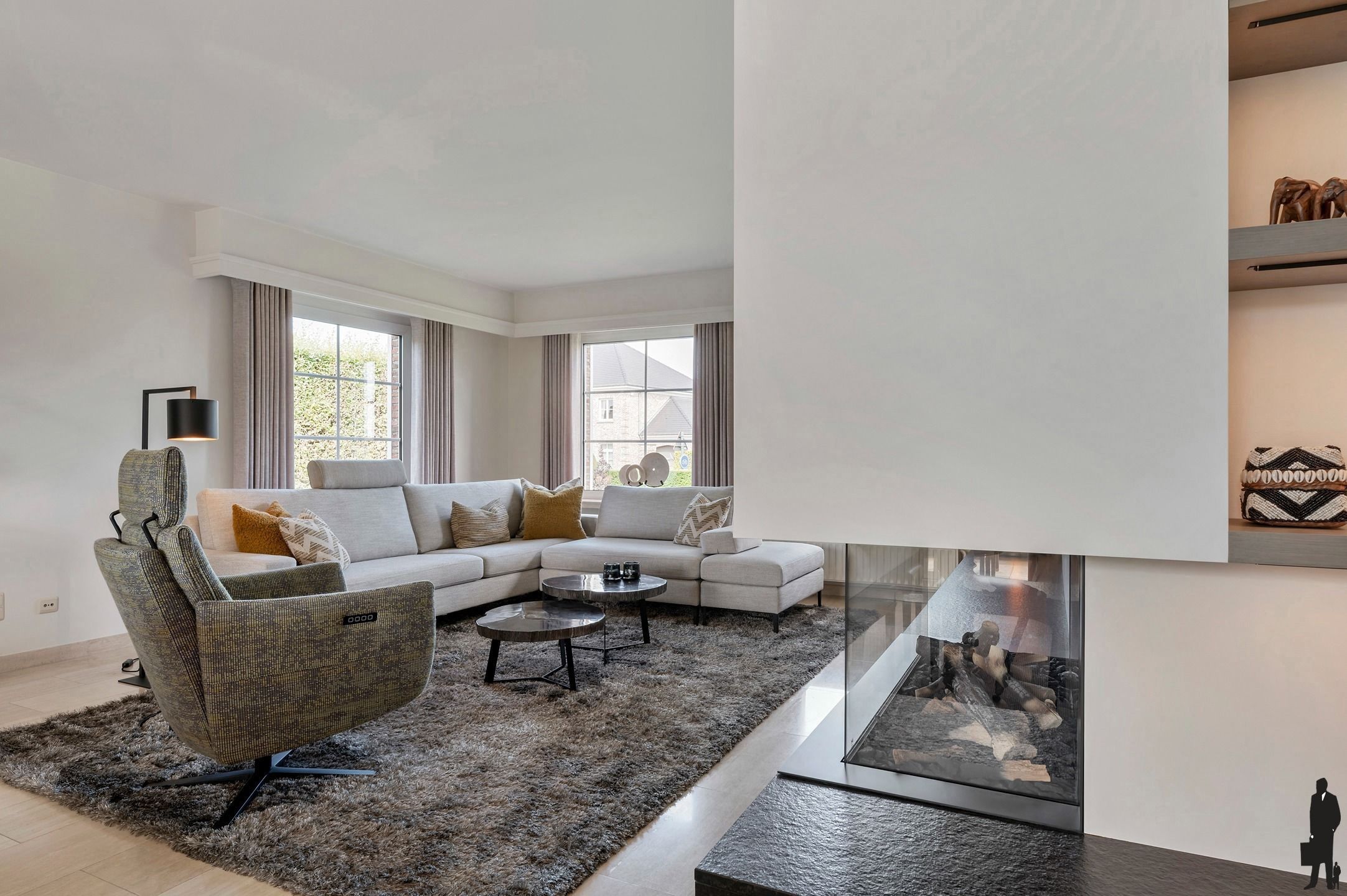 Uitstekende villa met 4 slpk. op ca. 2.000m² in Weelde foto 3