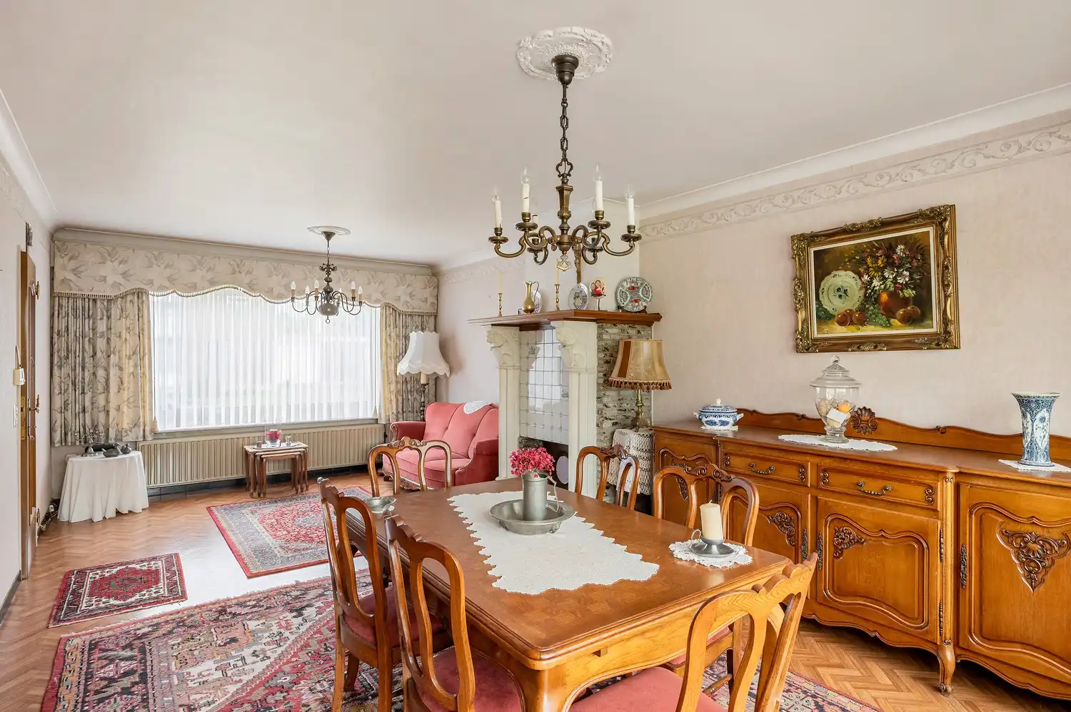 Charmante gezinswoning met 3 slaapkamers, veranda en tuin. foto 9