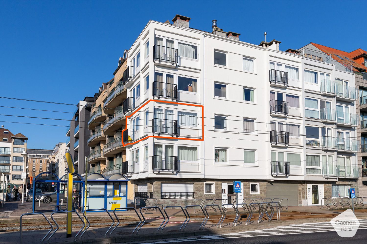 Zuid-west gericht hoekappartement met 1 slaapkamer foto 9