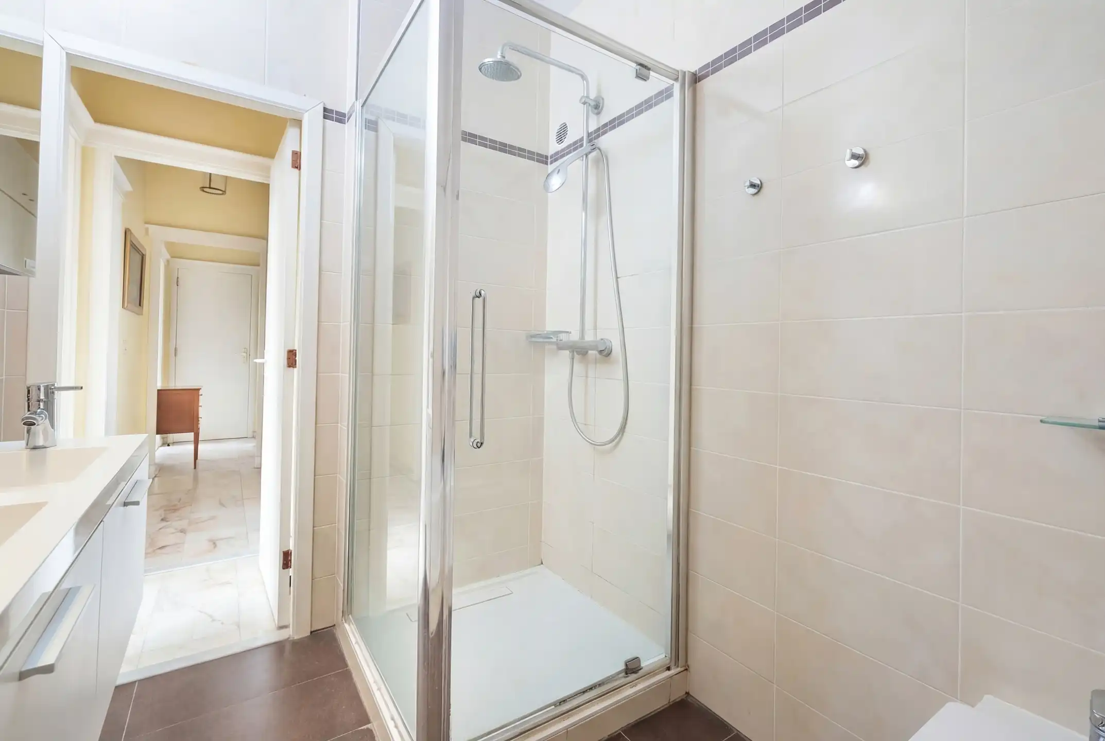 Wonen in Ukkel, vol licht en frisse lucht foto 16