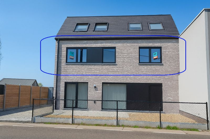 Luxueus 3-slaapkamer appartement te koop met terras van 40m² foto {{pictureIndex}}