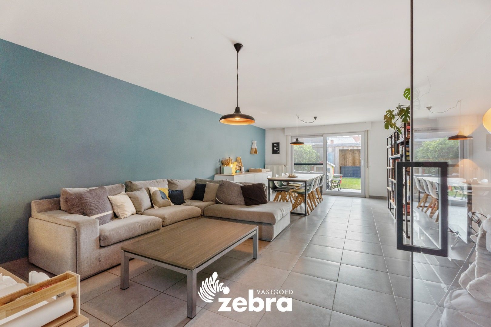 Instapklare woning met 3 slaapkamers, EPC-label B en garage te Oostrozebeke! foto 2