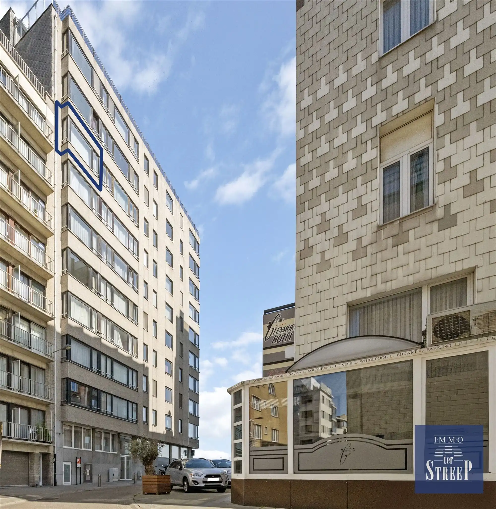 Studio met zijdelings zeezicht foto 2