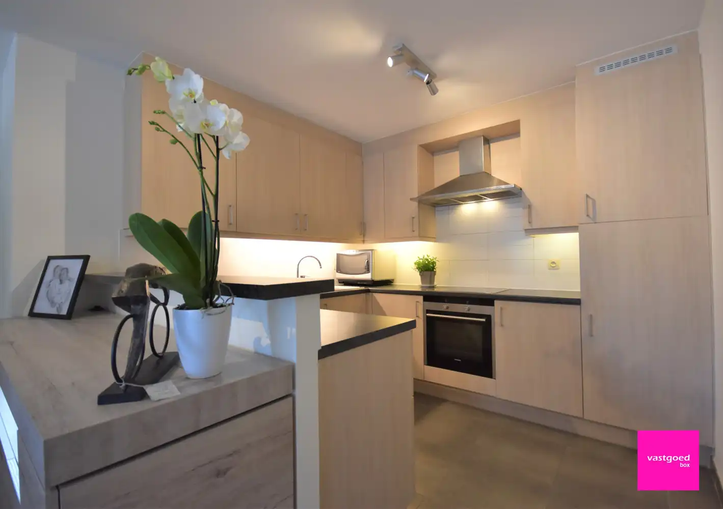 Stijlvol appartement met 2 slaapkamers, Oostende foto 9