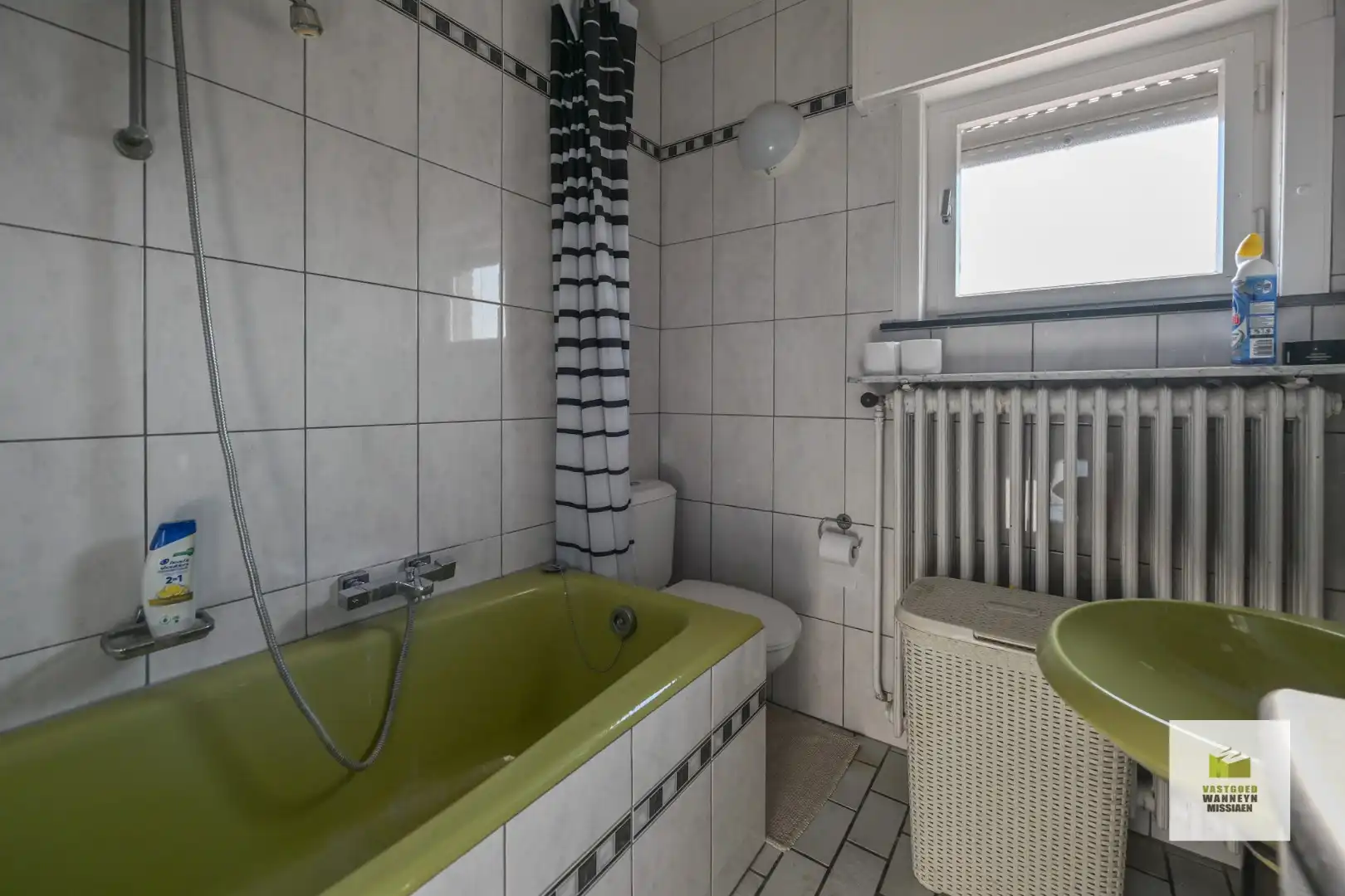 Ruime hoekwoning met mogelijkheid tot 3 slaapkamers, garage en tuin in centrum Wingene foto 14