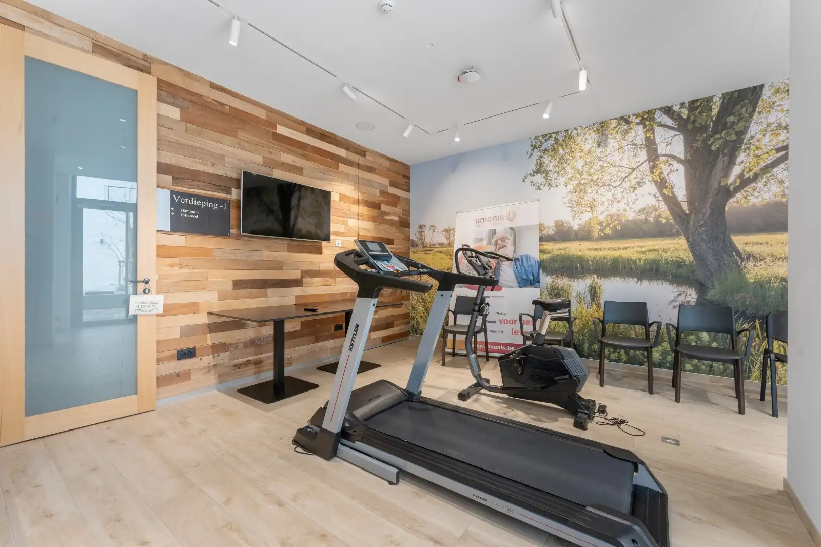 Mooie serviceflat te koop in standingvol gebouw foto 17