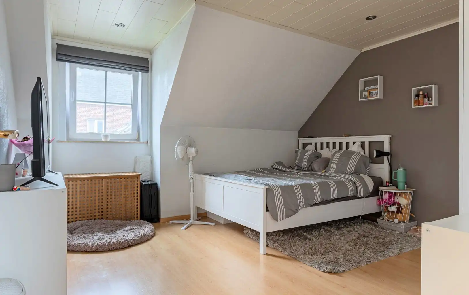 KARAKTERVOLLE WONING MET APPARTEMENT foto 15
