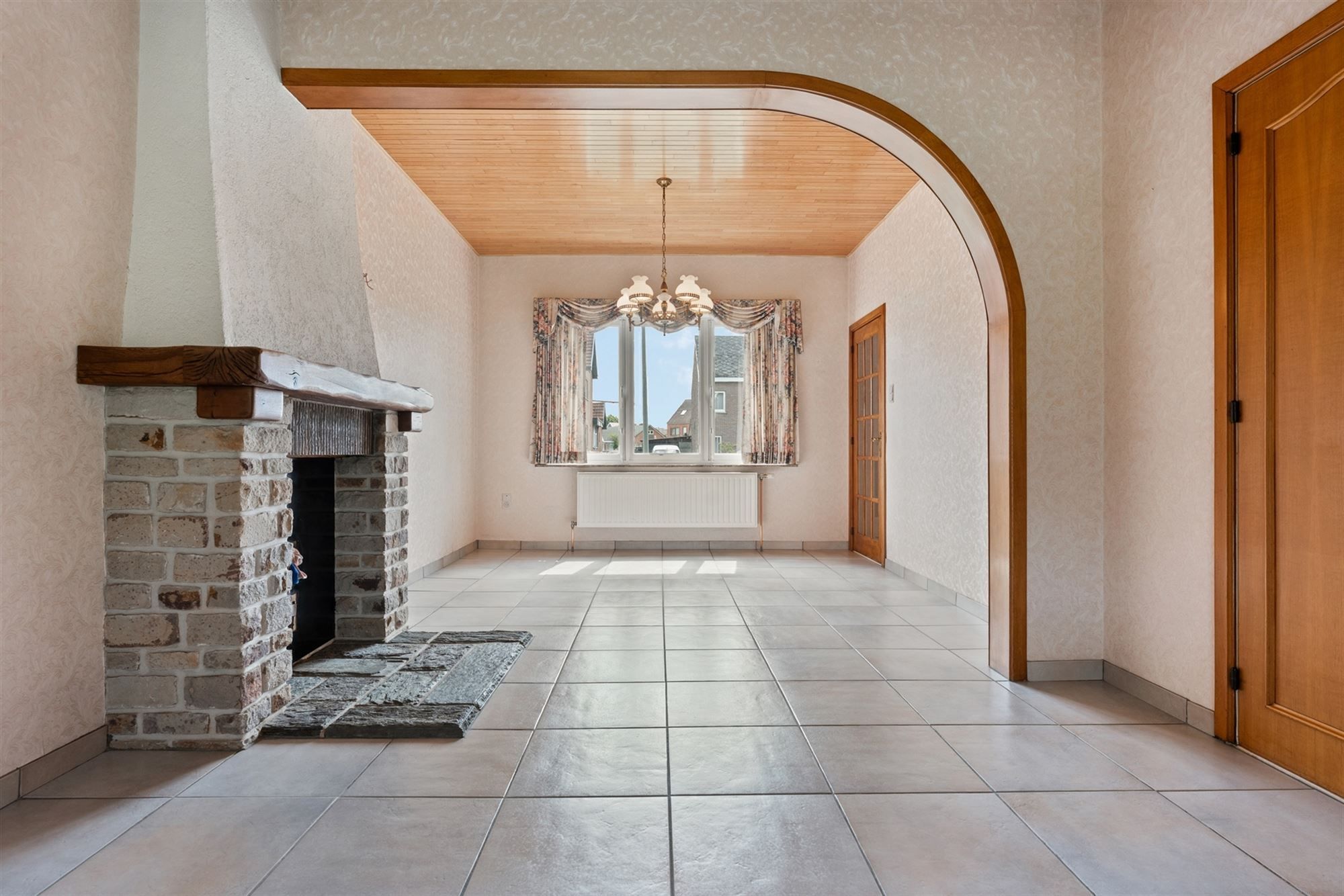 WONING VAN 200M² EN GROTE TUIN VAN 20A92CA TE KERMT foto 4