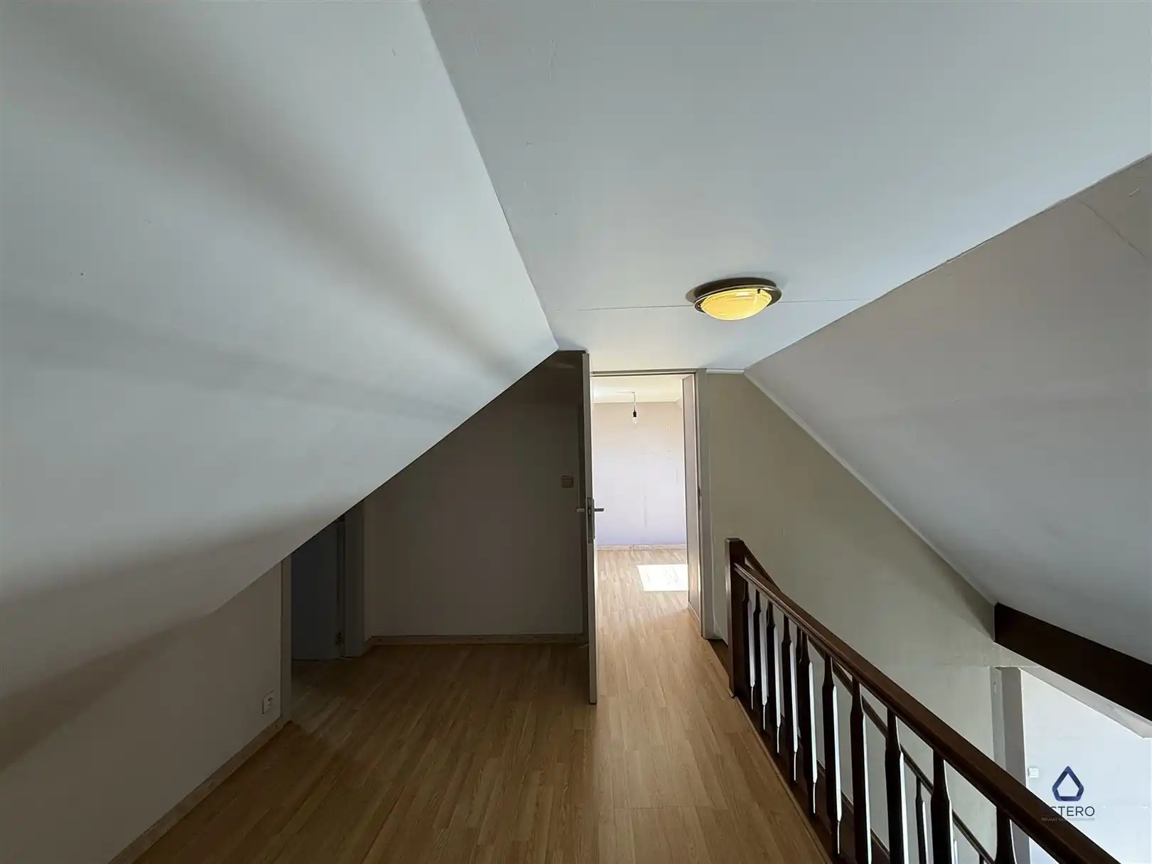 Ruime duplex te huur in centrum Sint-Lievens-Houtem foto 8