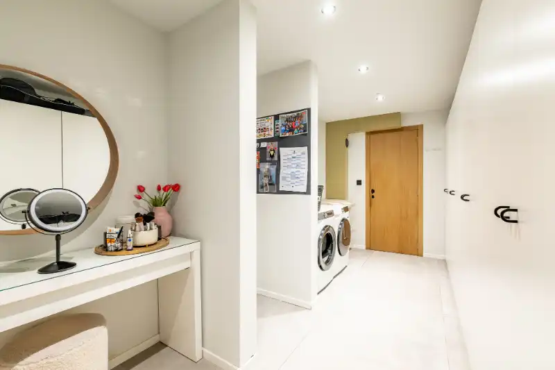 Ruime instapklare woning met loods in centrum Ingelmunster. foto 14