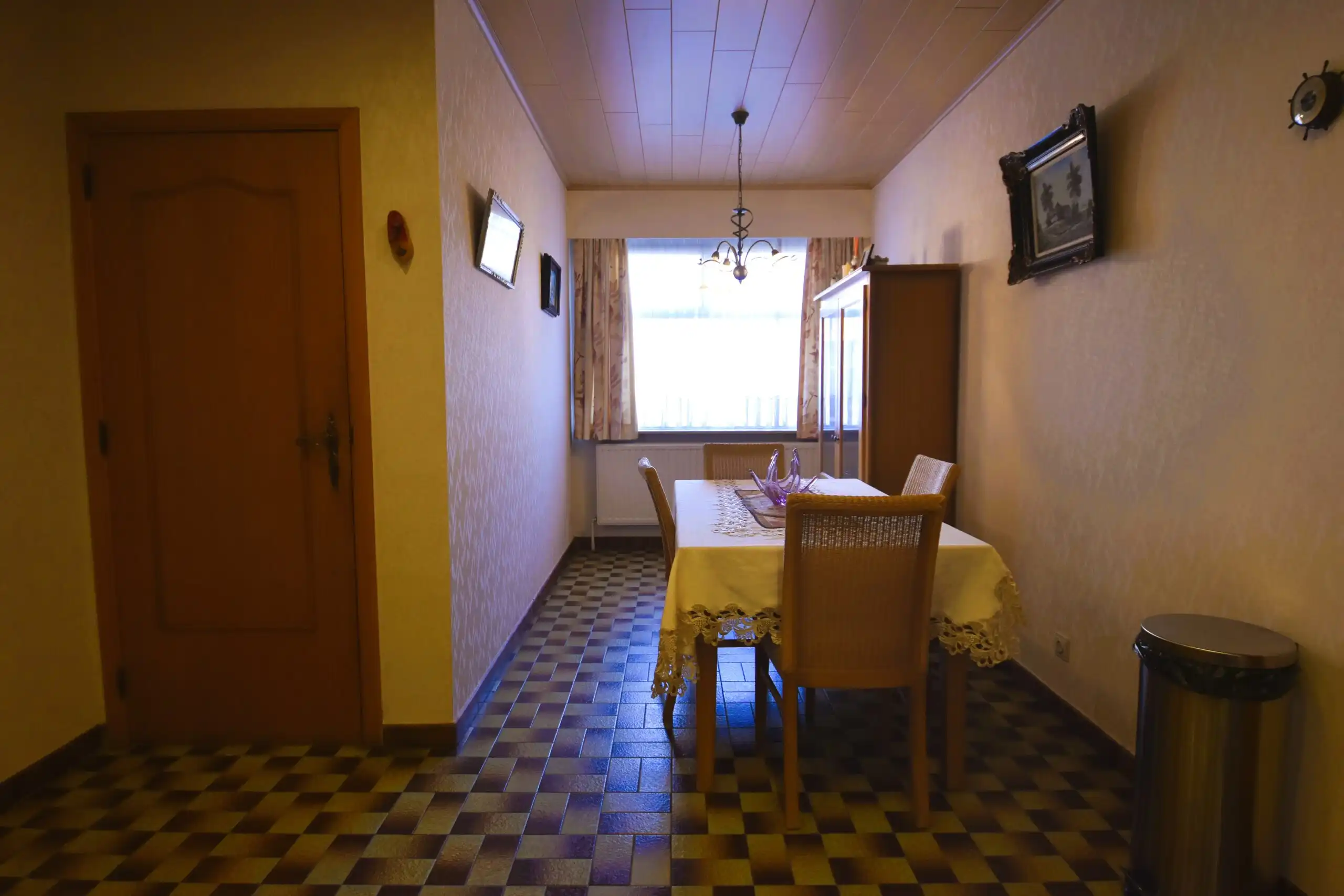 Landelijk gelegen bungalow met 3 slaapkamers en open zicht foto 15